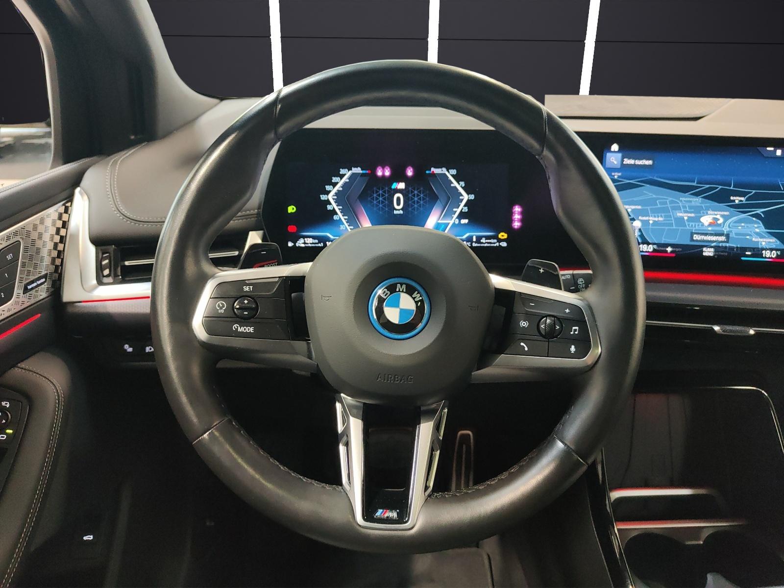 BMW 225e xDrive Active Tourer M Sport-image-11