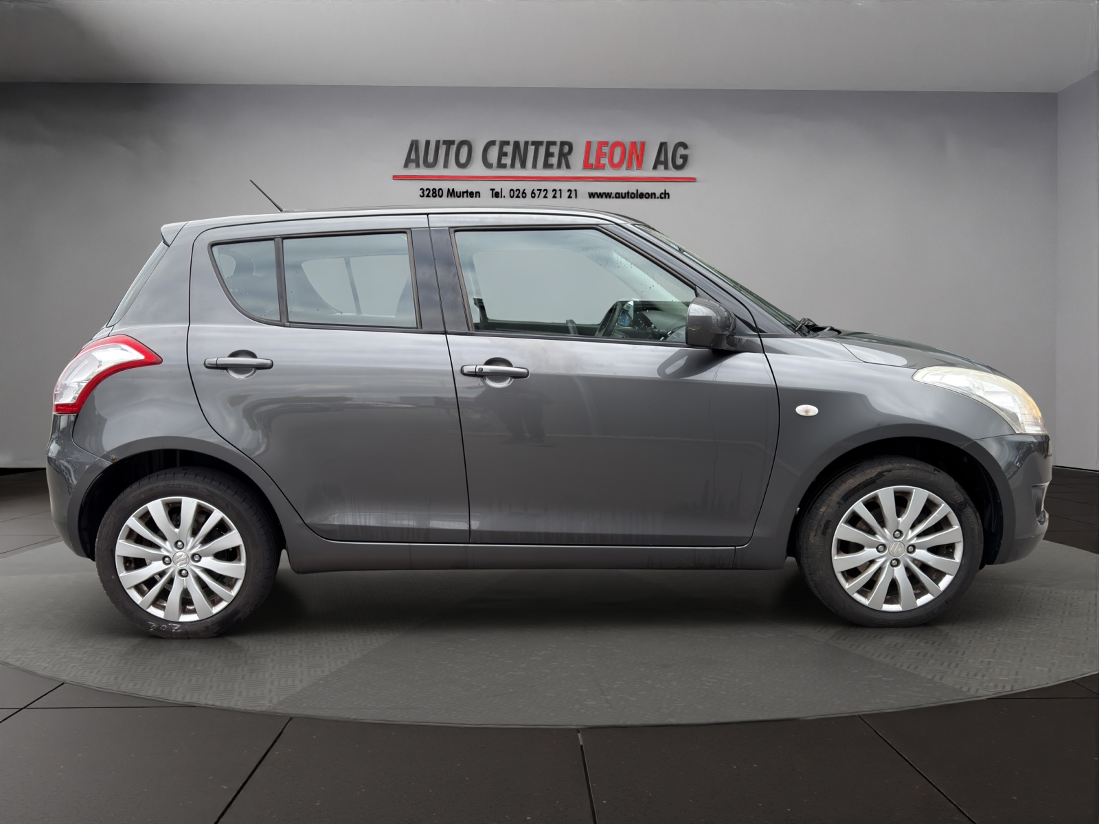 SUZUKI Swift 1.2i 16V GL 4x4-image-6