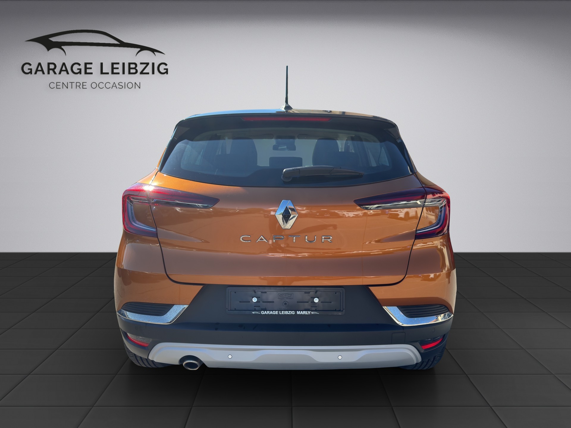 RENAULT Captur 1.3 TCe 140 Intens EDC-image-3