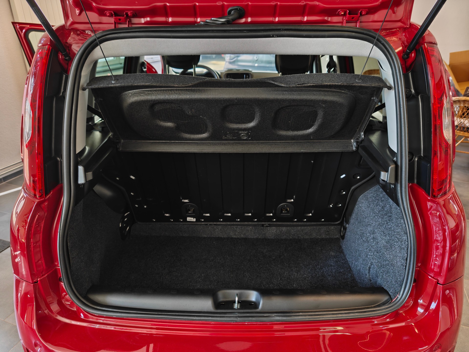 FIAT Panda 1.0 MHEV City Life-image-8