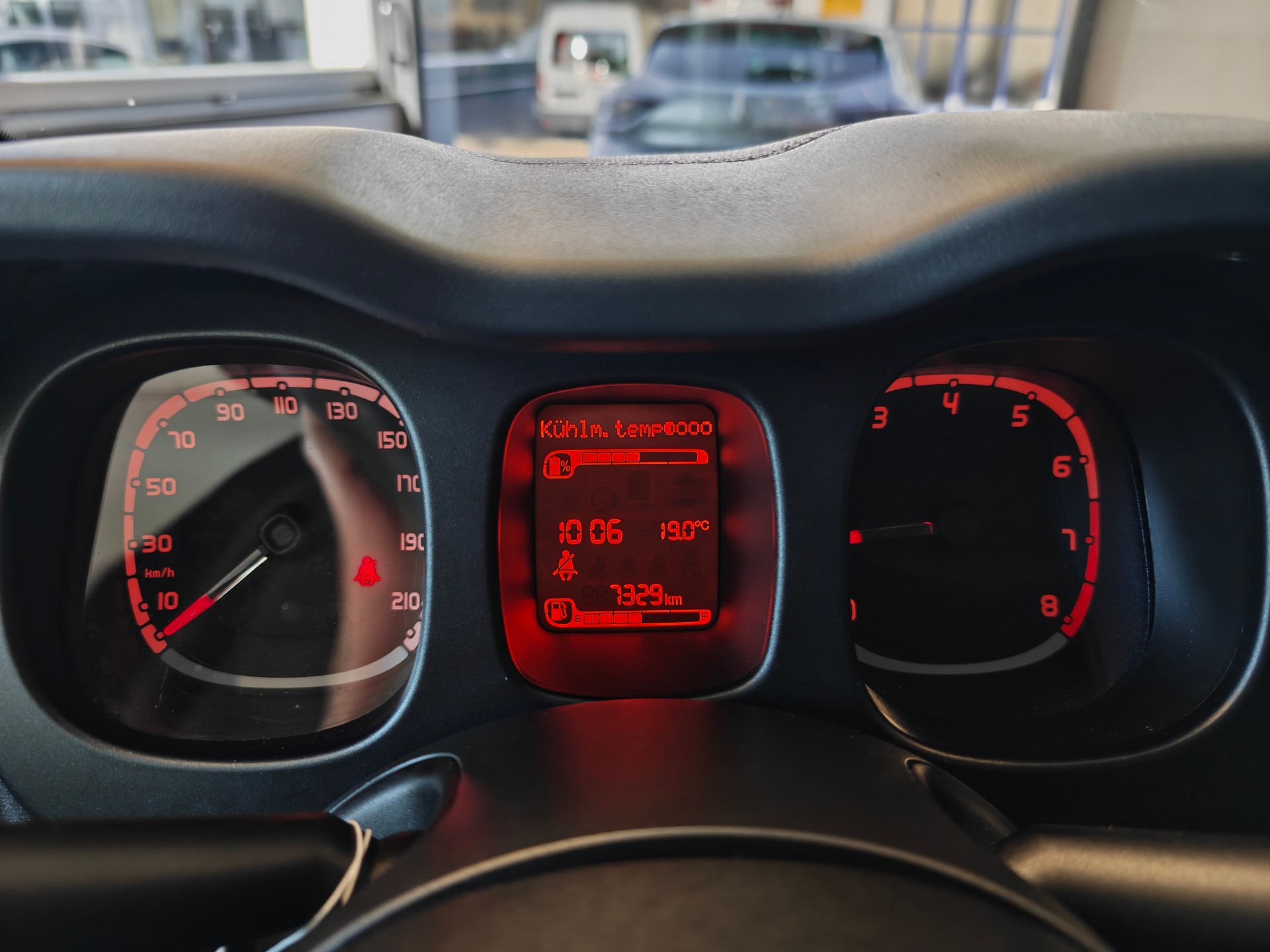 FIAT Panda 1.0 MHEV City Life-image-10