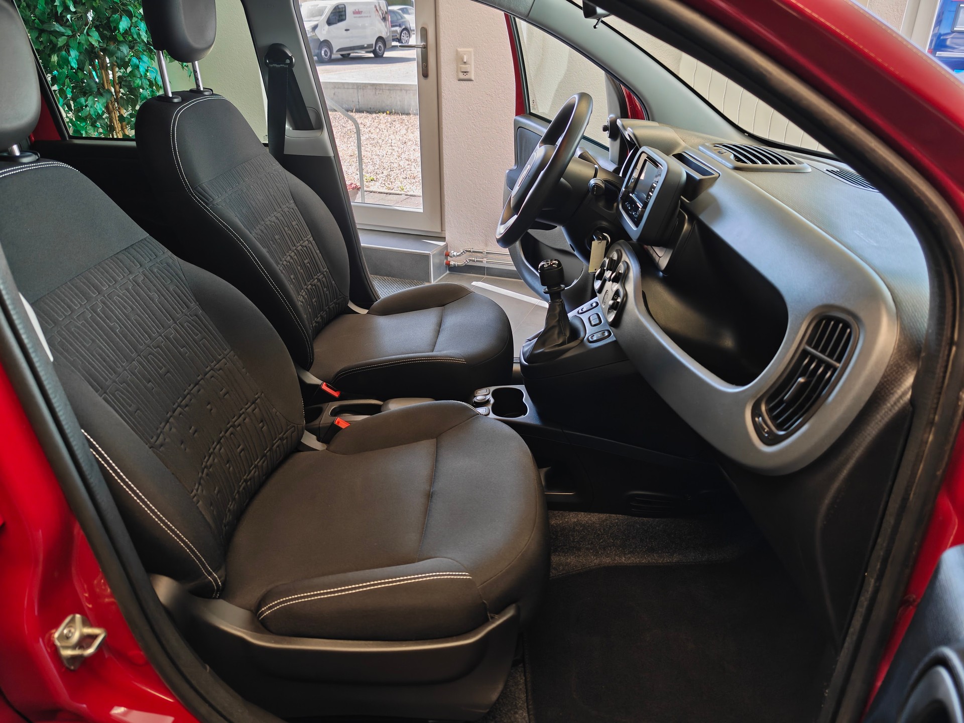 FIAT Panda 1.0 MHEV City Life-image-6