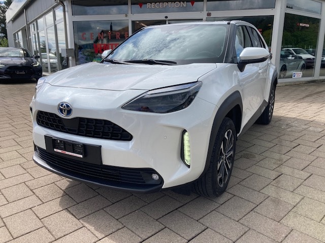 TOYOTA Yaris Cross 1.5 Trend e-CVT AWDi-image-1