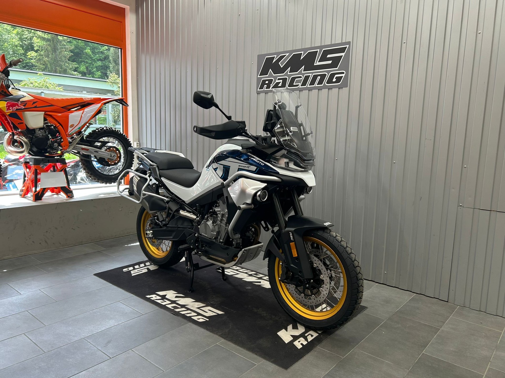 CF MOTO 800 MT Explore-image-4