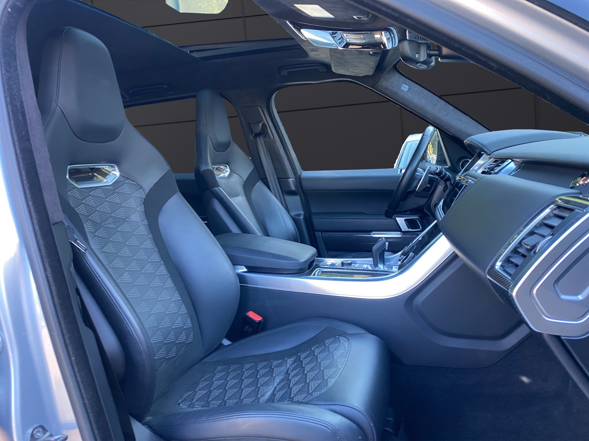 LAND ROVER Range Rover Sport 575 5.0 V8 S/C SVR Carbon Automatic-image-14