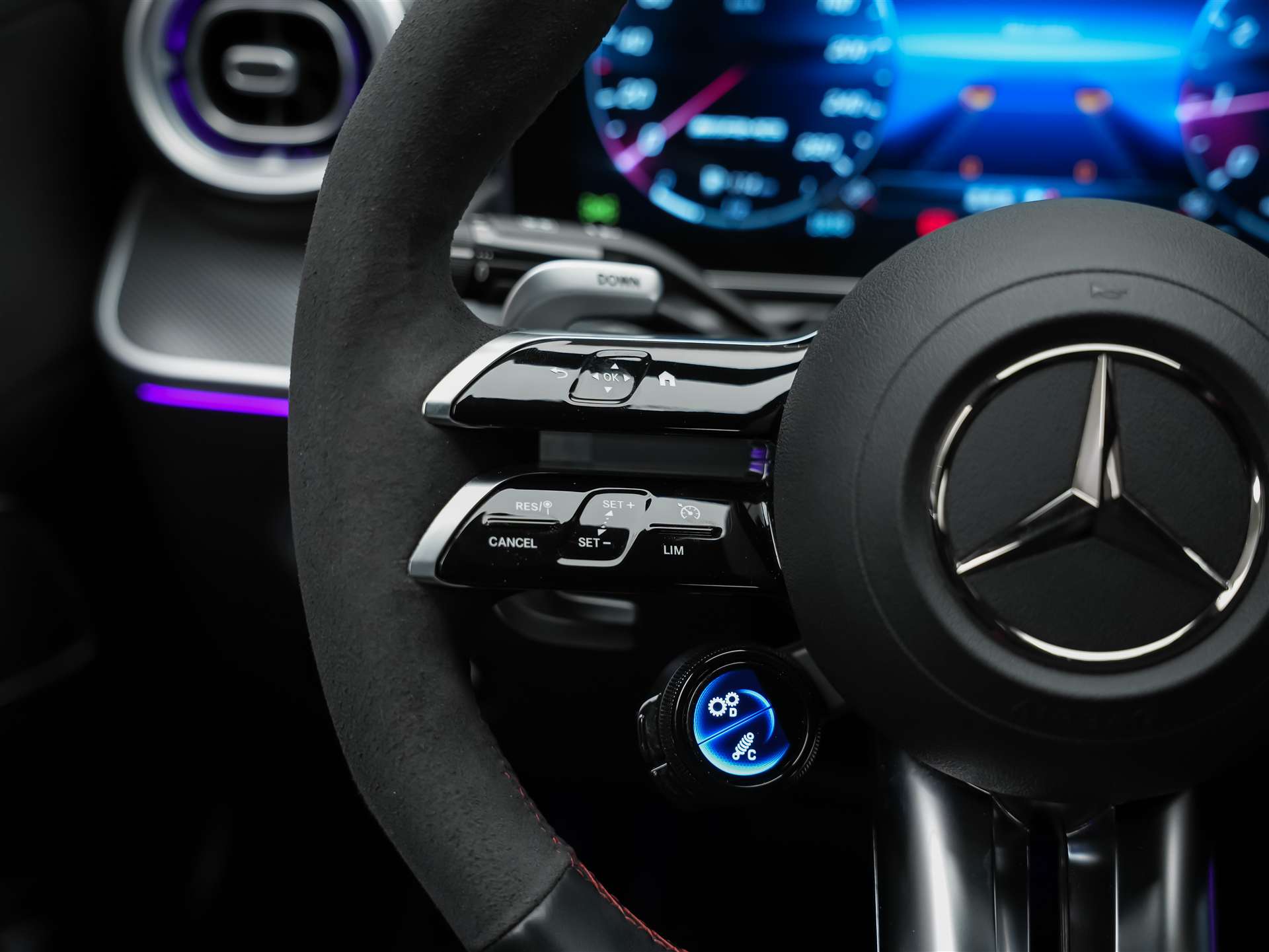 MERCEDES-BENZ C 43 AMG 4Matic *20" Felgen*AMG Night Paket*Rückfahrkamera*-image-26