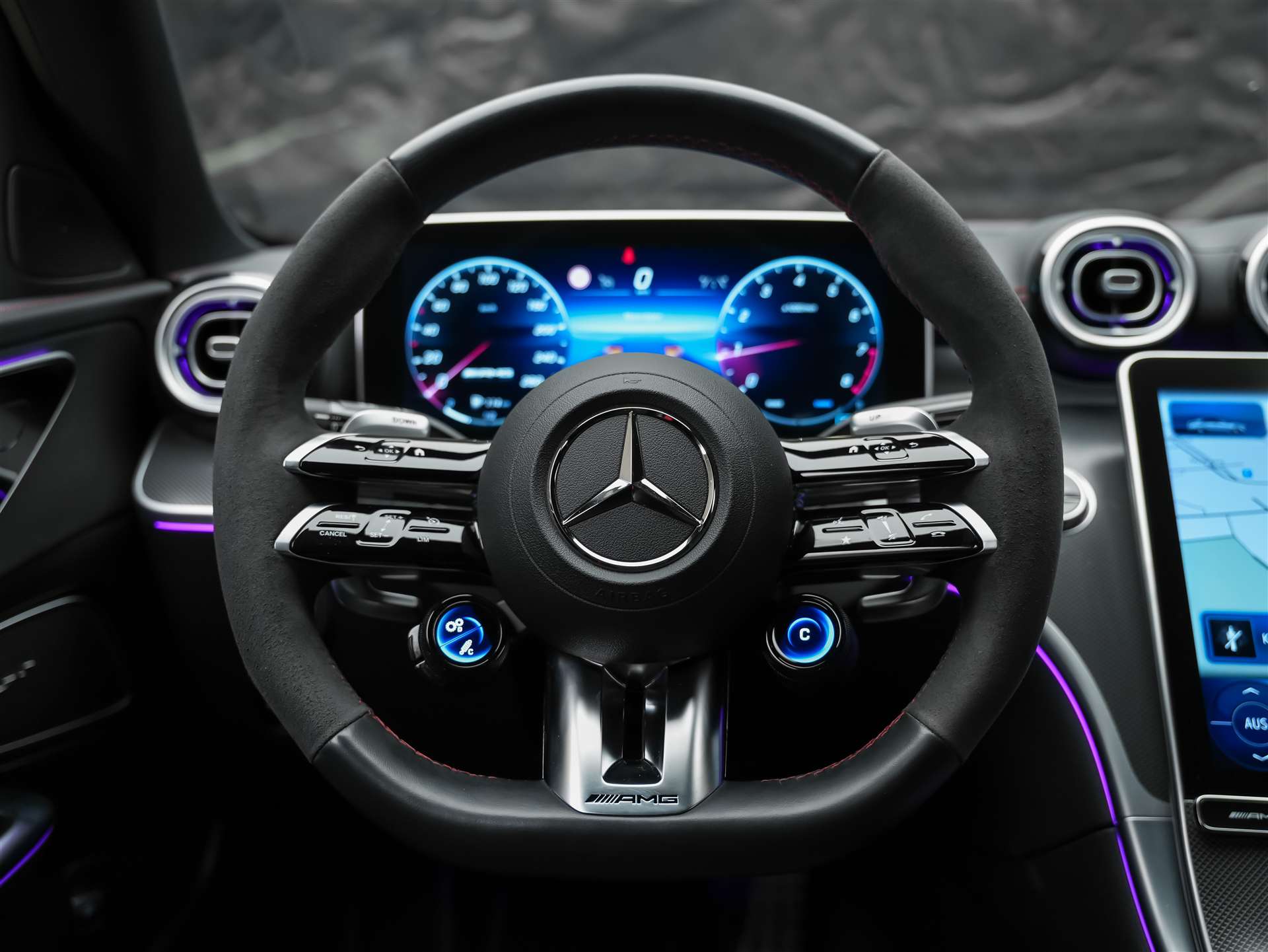 MERCEDES-BENZ C 43 AMG 4Matic *20" Felgen*AMG Night Paket*Rückfahrkamera*-image-19