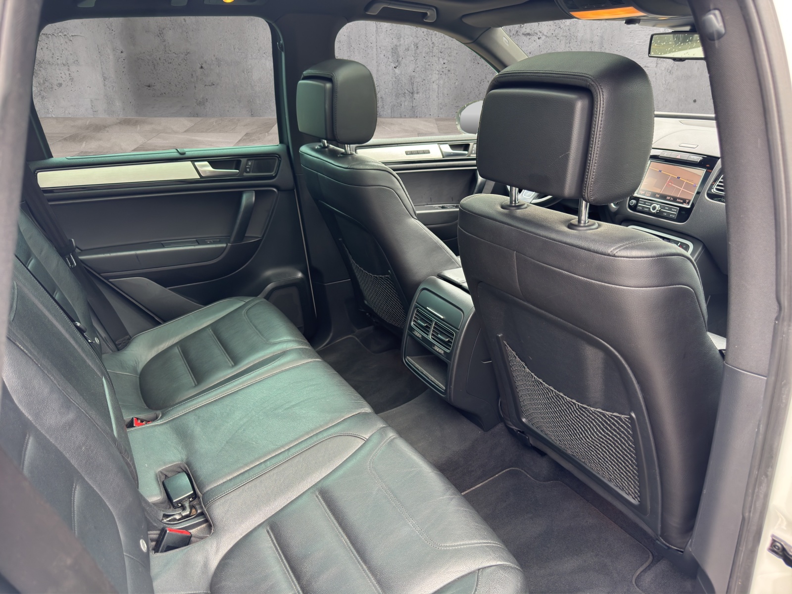 VW Touareg 3.0 TDI BlueMotion Technology Tiptronic-image-14