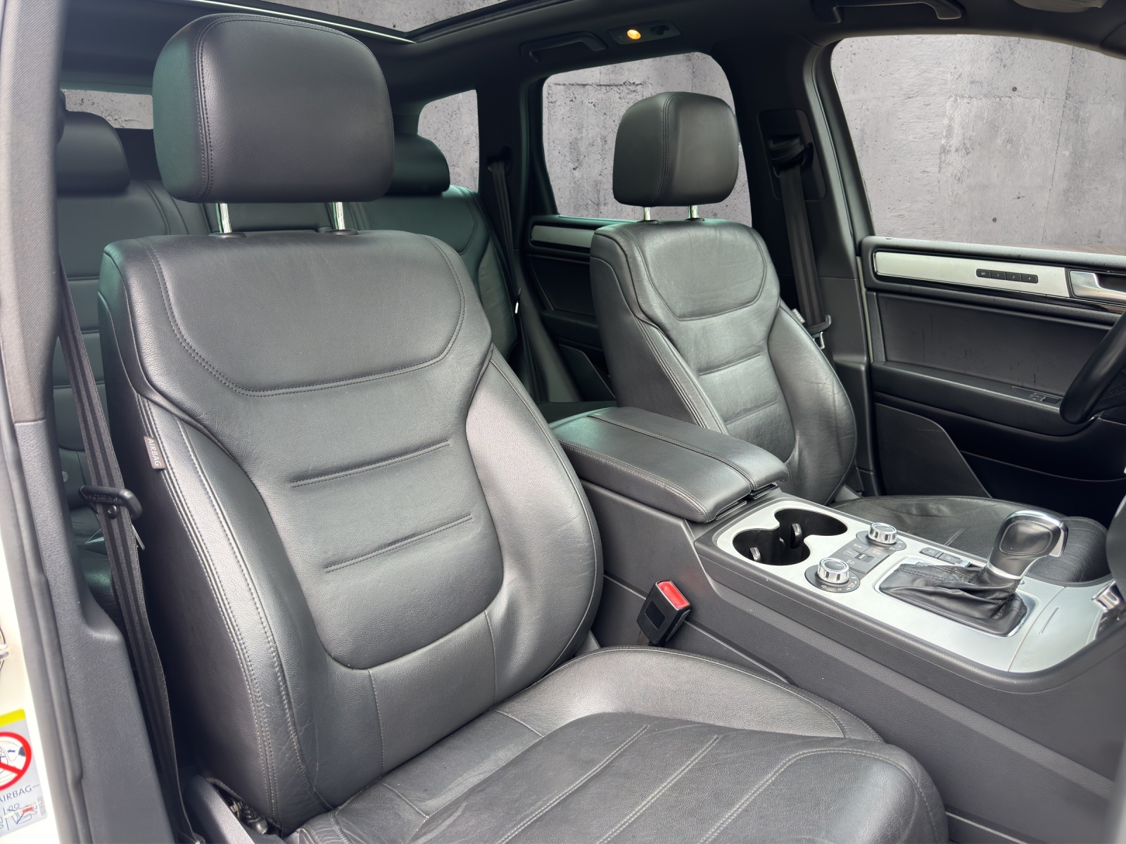 VW Touareg 3.0 TDI BlueMotion Technology Tiptronic-image-13