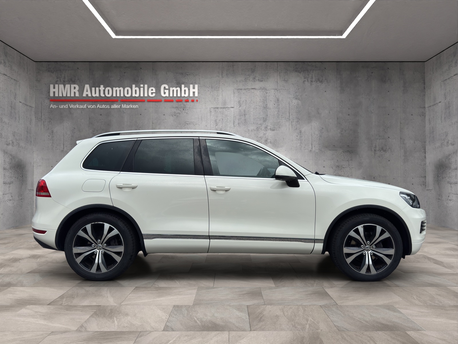 VW Touareg 3.0 TDI BlueMotion Technology Tiptronic-image-7