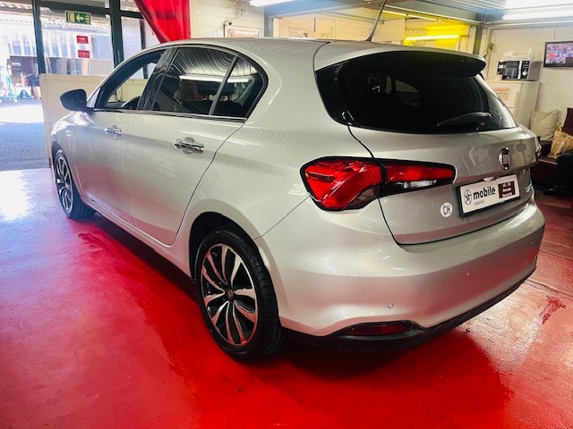 FIAT Tipo 1.4TJet Pop Star-image-4