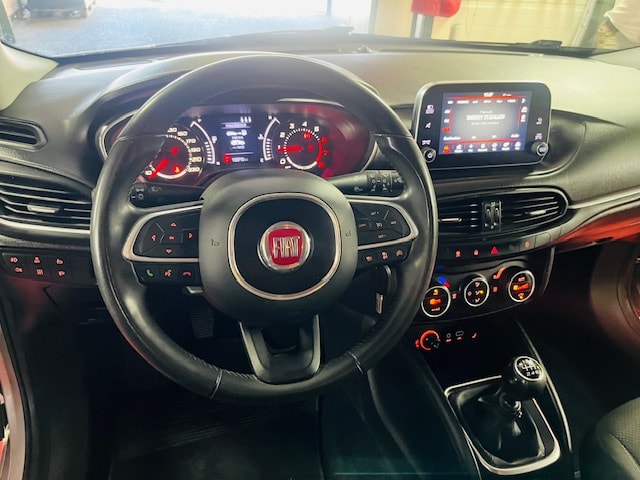 FIAT Tipo 1.4TJet Pop Star-image-14