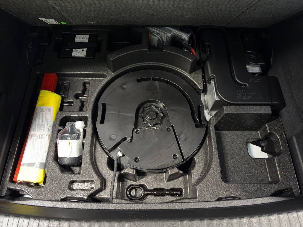AUDI Q3 Sportback 35 TFSI Attraction S-tronic-image-15