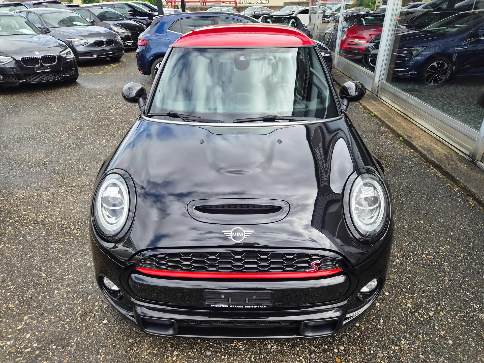 MINI Cooper S Steptronic DKG-showroom-element-1