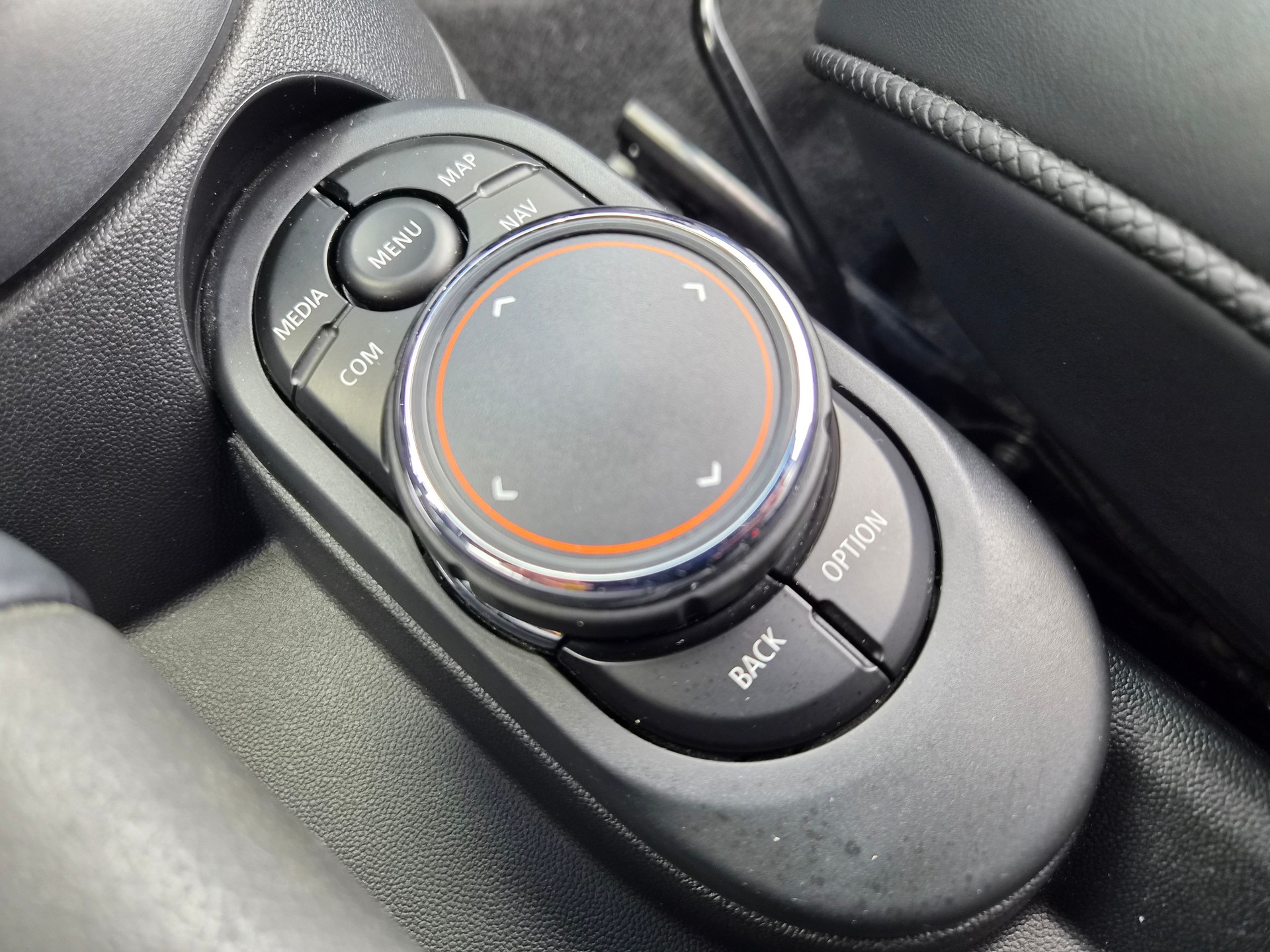 MINI Cooper S Steptronic DKG-image-20