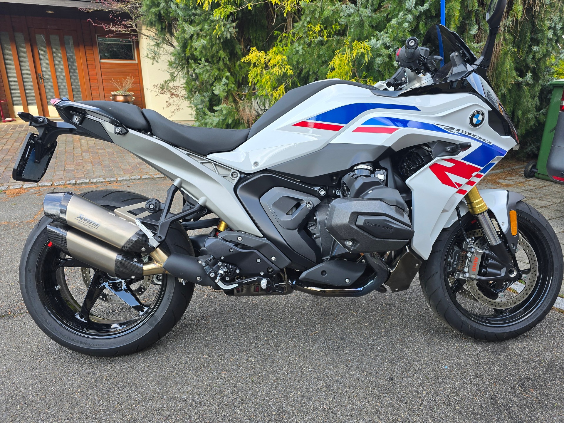 BMW R 1300 RS-image-1