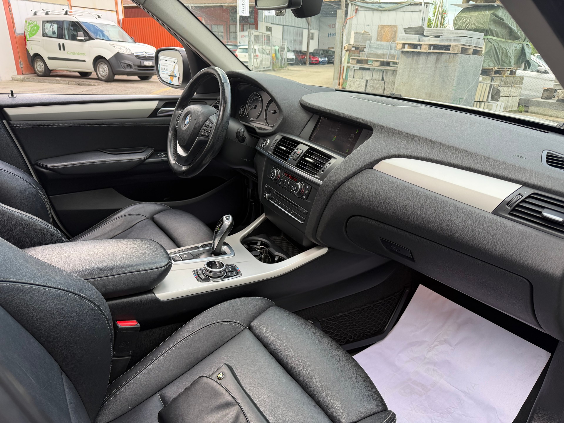 BMW X3 xDrive 20d Steptronic-image-9