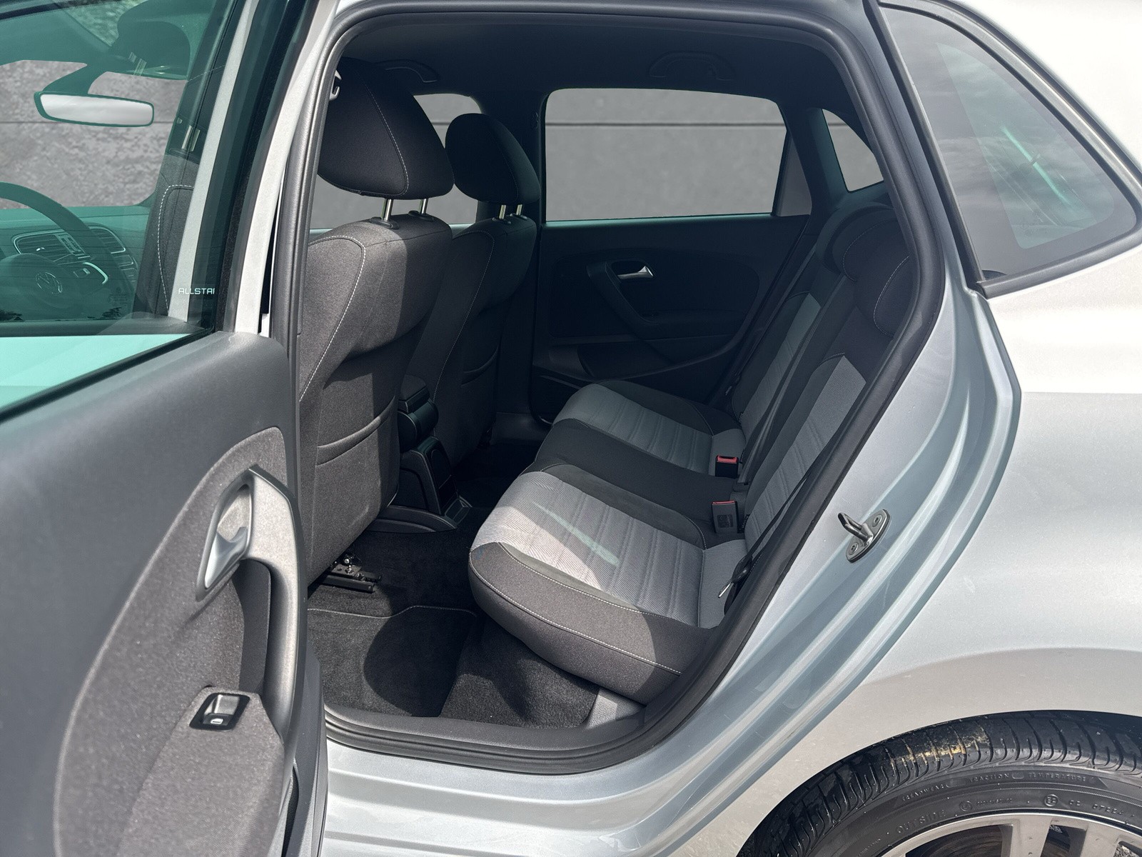 VW Polo 1.2 TSI BMT Allstar R-Line DSG-image-10