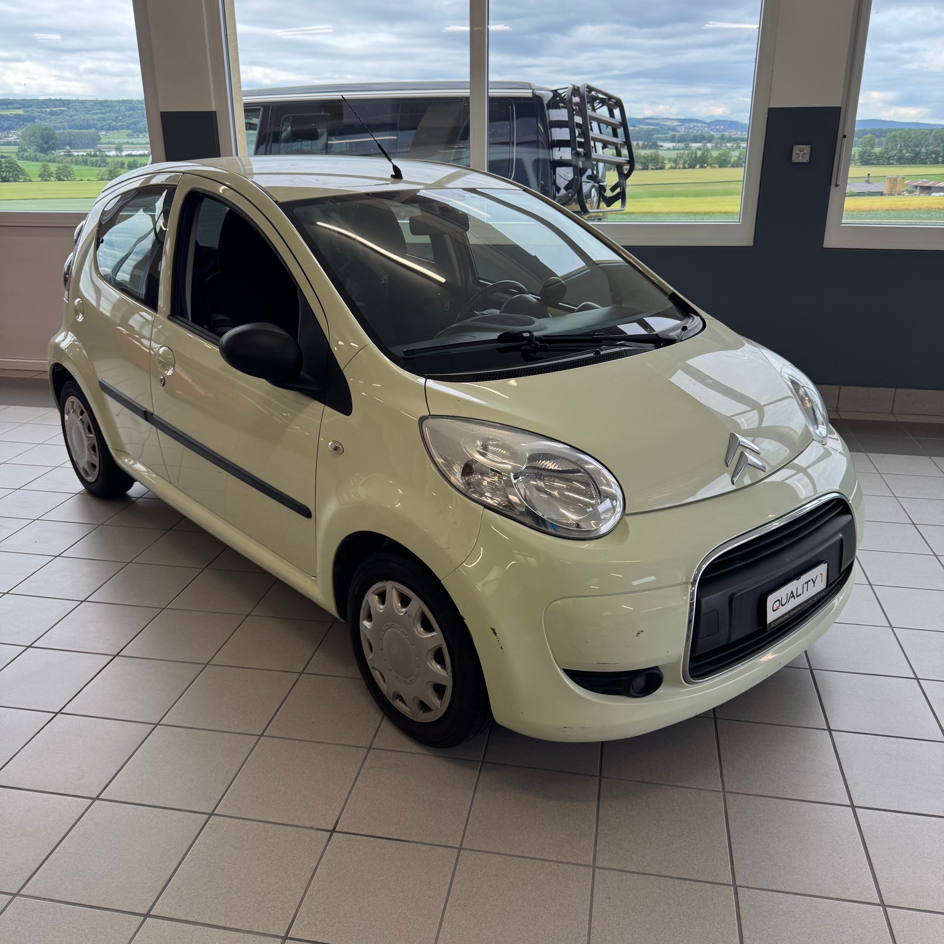 CITROEN C1 1.0i Chic (SX) SensoDrive-showroom-element-3