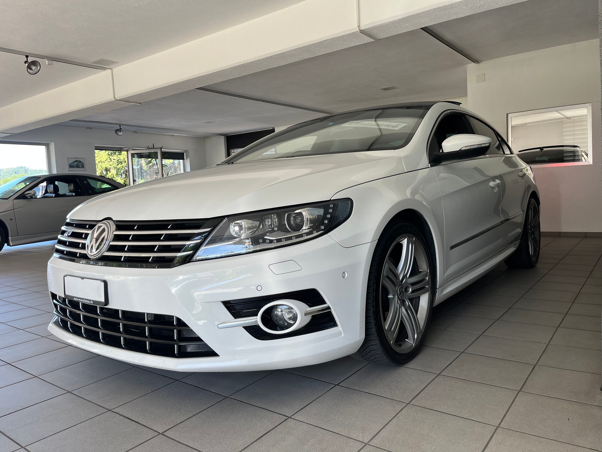 VW CC 2.0 TDI BMT R-Line 4Motion DSG-image-5