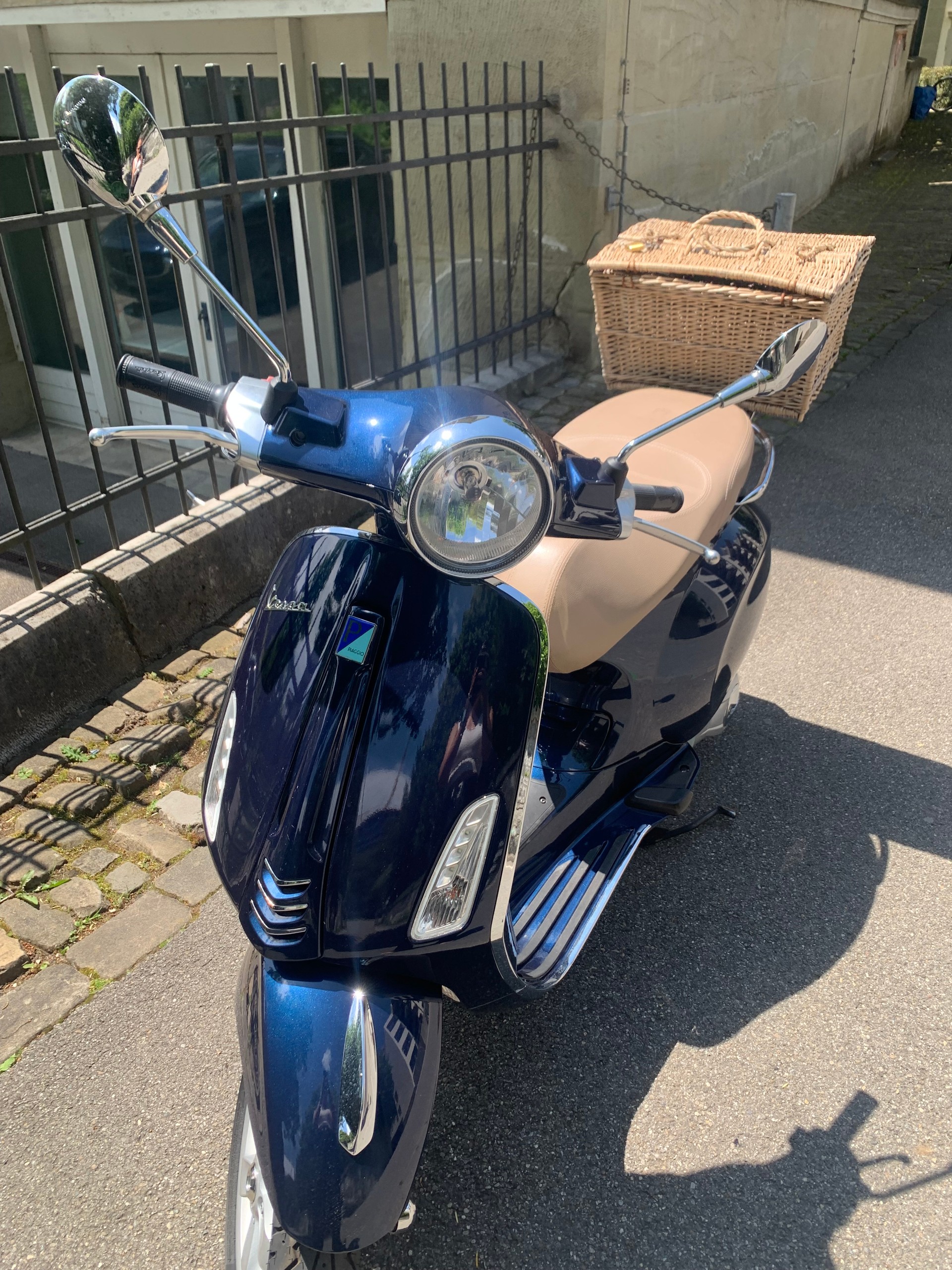 PIAGGIO Vespa 125 Primavera i.e. 3V-image-7