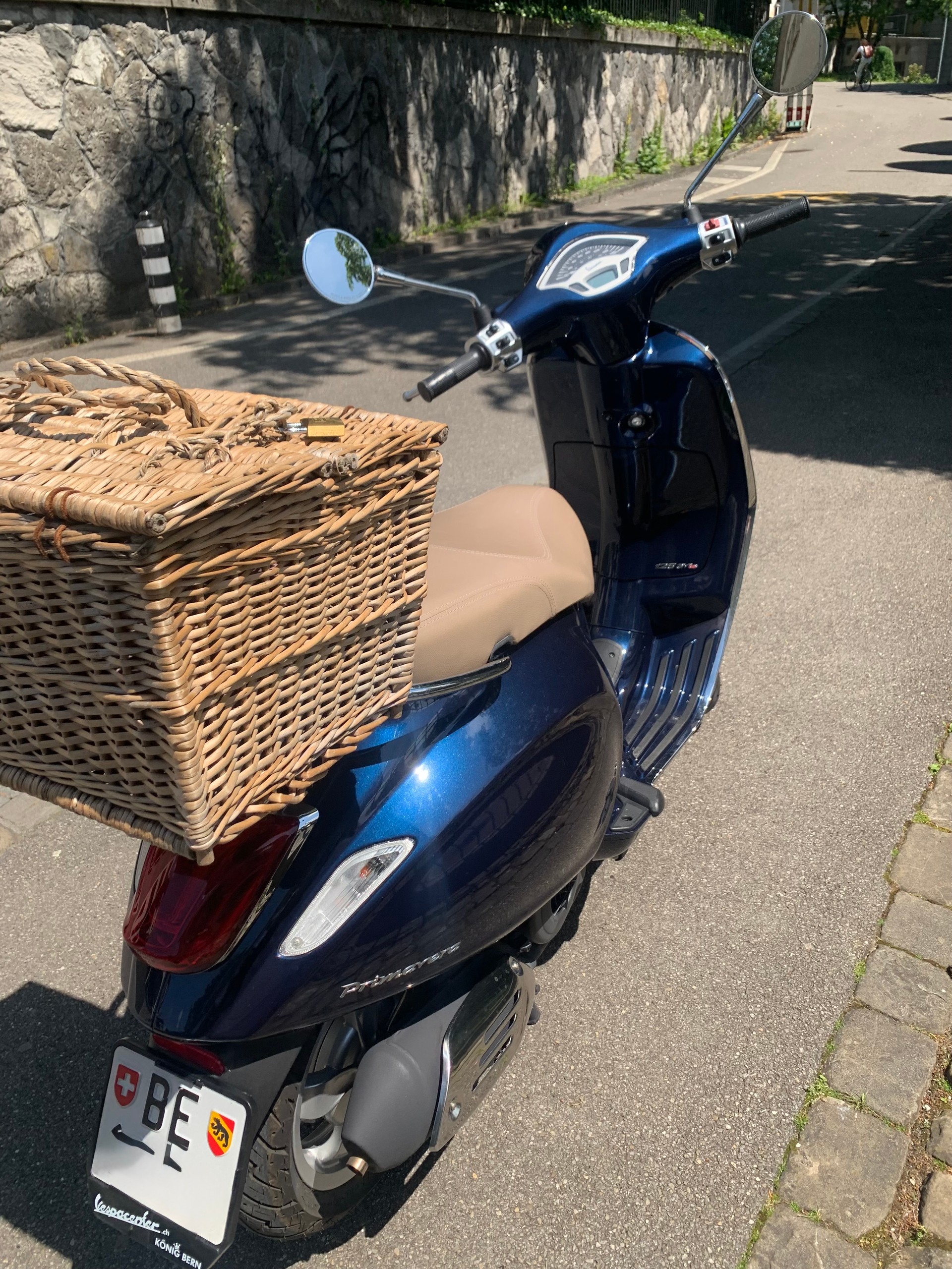 PIAGGIO Vespa 125 Primavera i.e. 3V-image-4