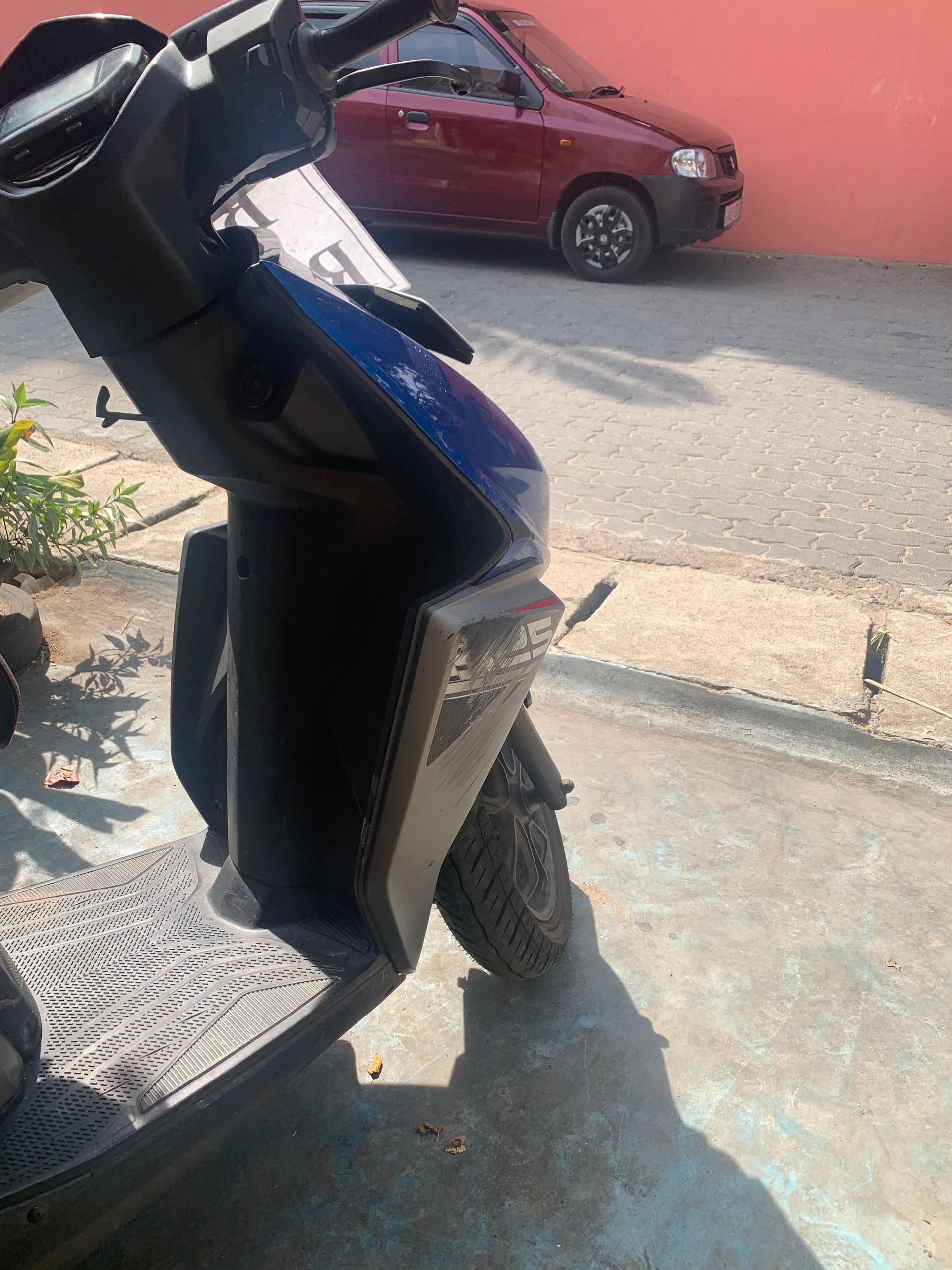 PIAGGIO Vespa 125 Primavera i.e. 3V-image-8