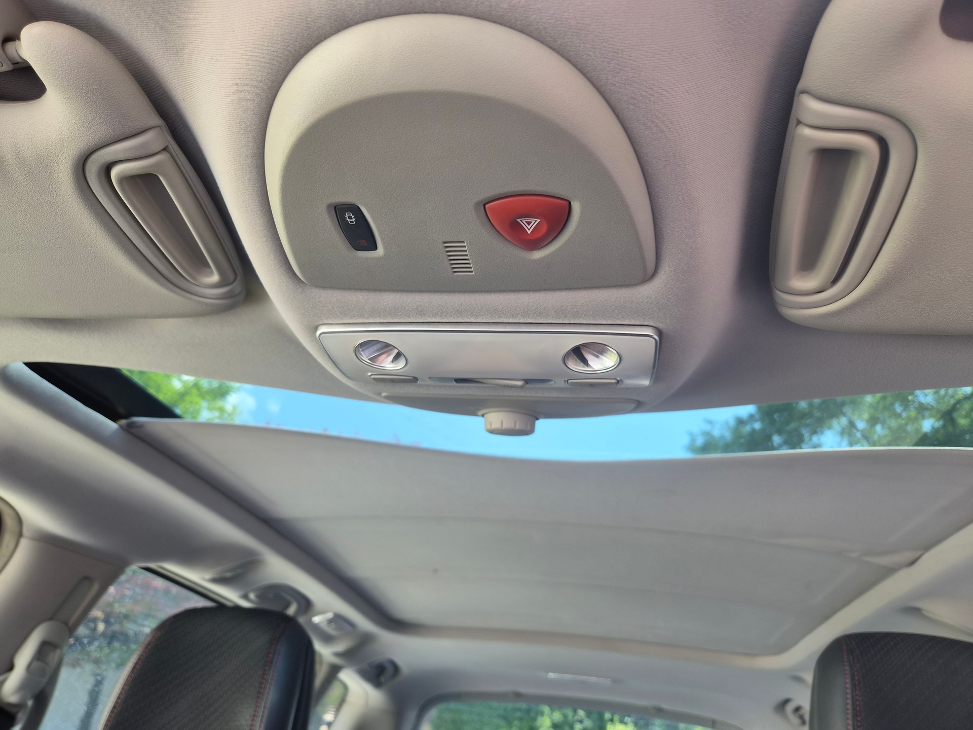 RENAULT Grand Espace 2.0 Turbo Tech'Run Automatic-image-8