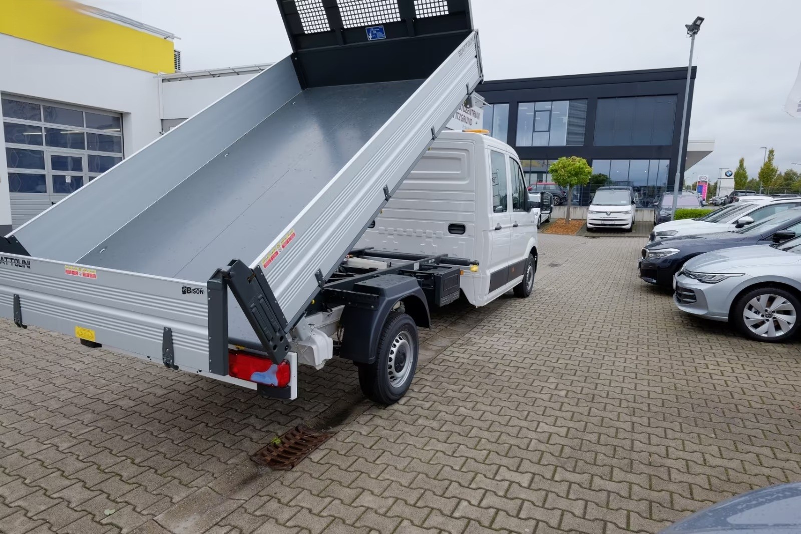 MAN TGE 3.5 L4 3-Seitenkipper DoKa-showroom-element-3