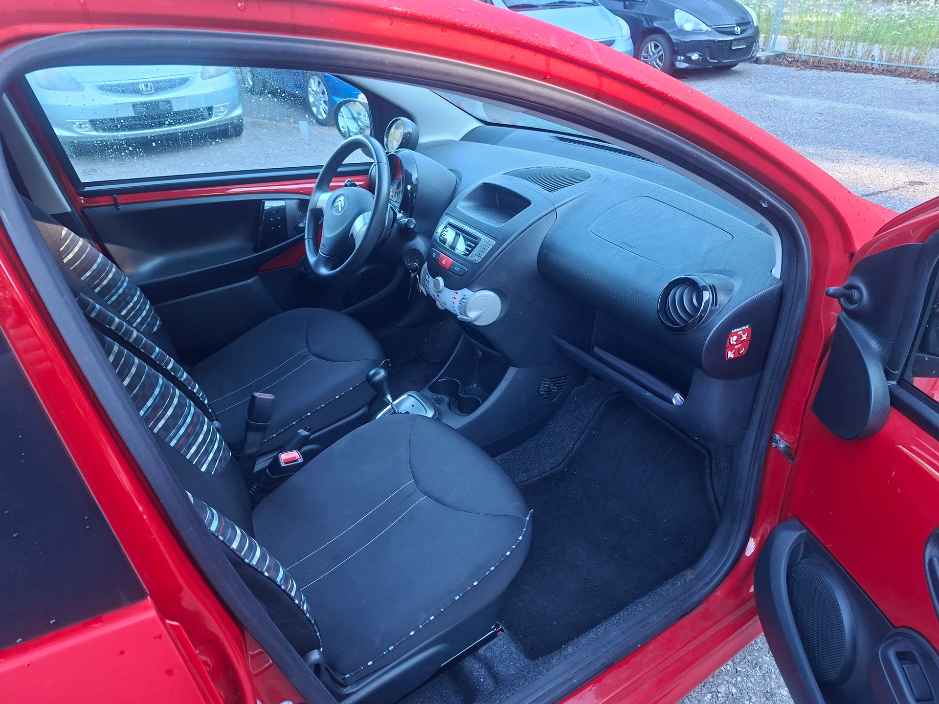 CITROEN C1 1.0i Séduction EGS-image-9