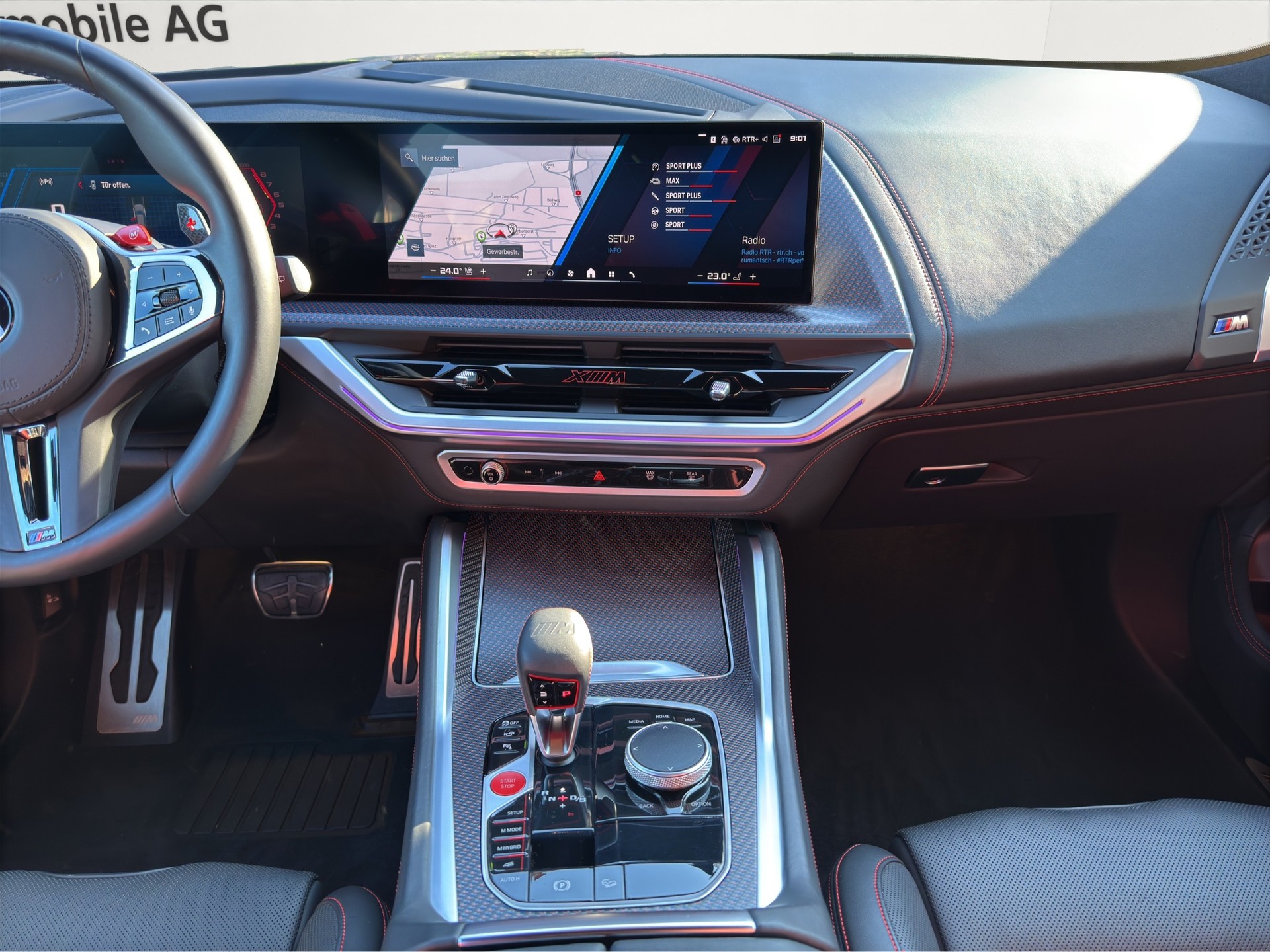 BMW XM xDrive PHEV Label (CH) INDIVIDUAL M Driver's Package-image-23