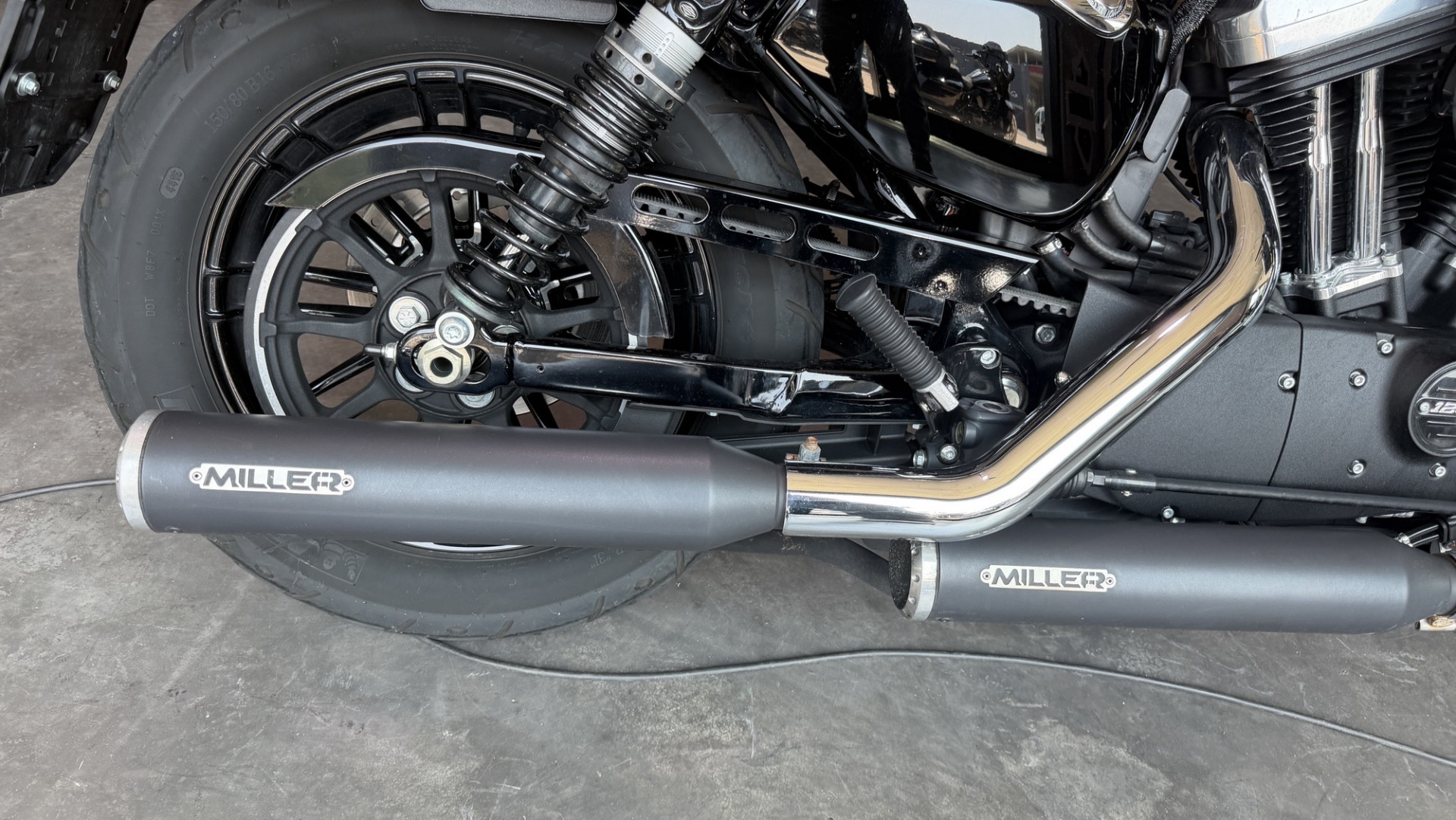 HARLEY-DAVIDSON XL 1200 X Sportster Forty Eight-image-3
