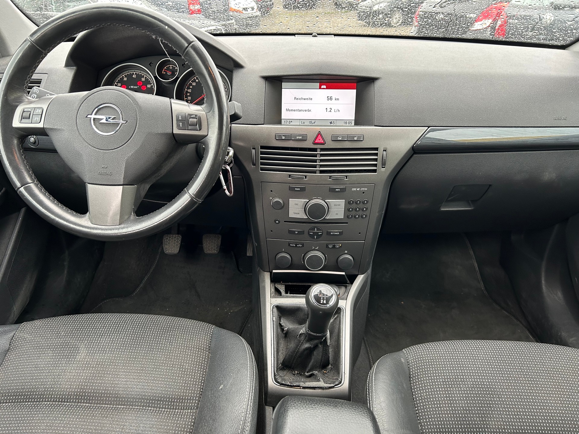 OPEL Astra 1.8i 16V Cosmo-image-12