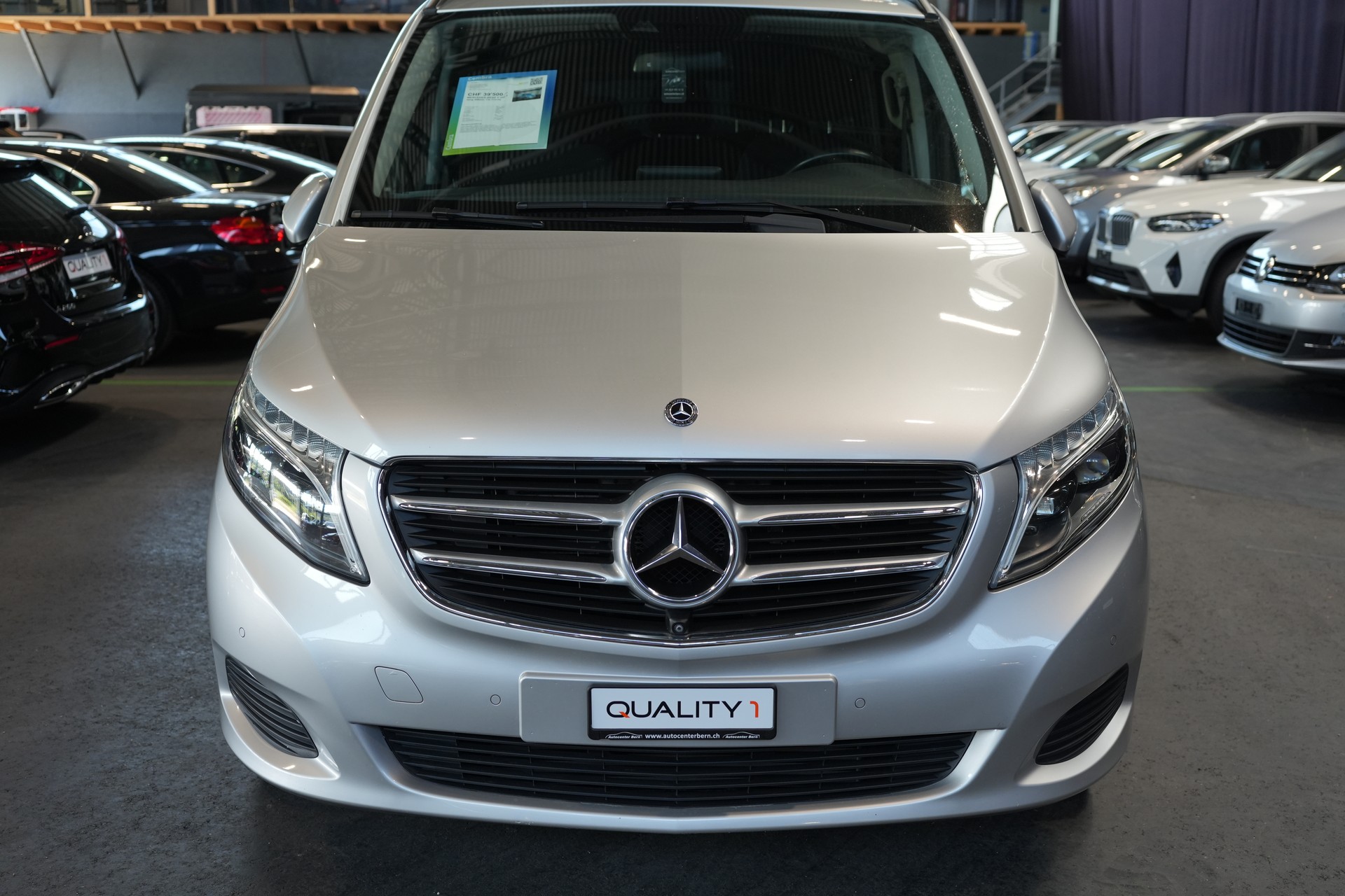 MERCEDES-BENZ V 250 d lang 4Matic 7G-Tronic-image-5
