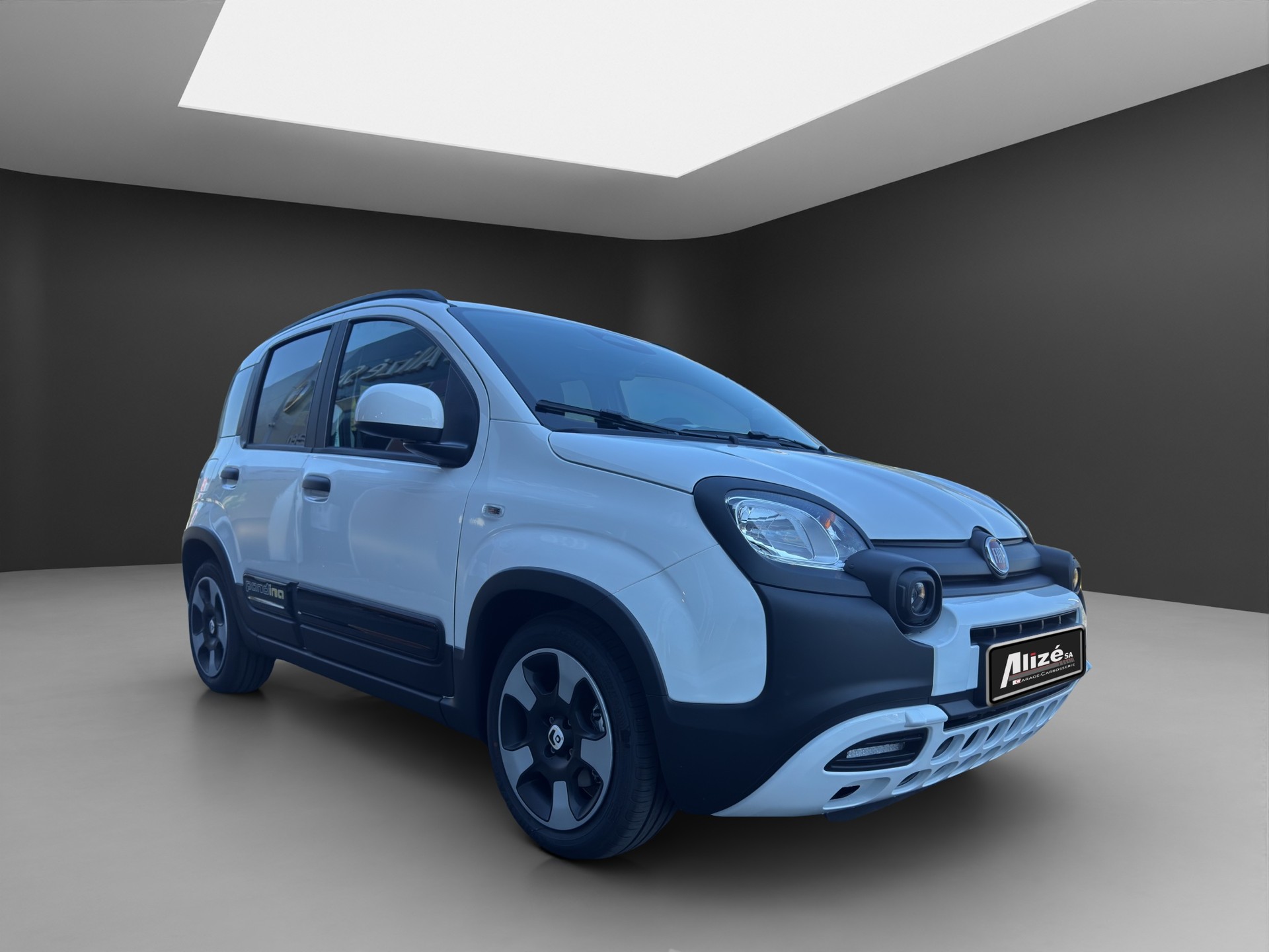 FIAT Pandina 1.0 MHEV Cross-image-8