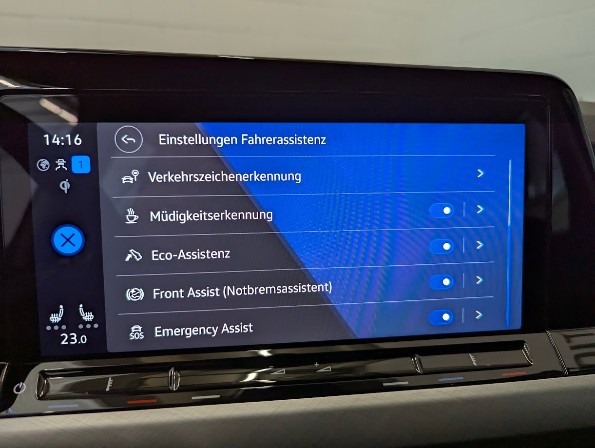 VW Golf VIII 1.5 TSI Life DSG*1.HAND CH-AUTO 12MT GAR VOLL-LED NAVI PRO VIRTUAL CAM HARMAN/KARDON ACC*-image-18