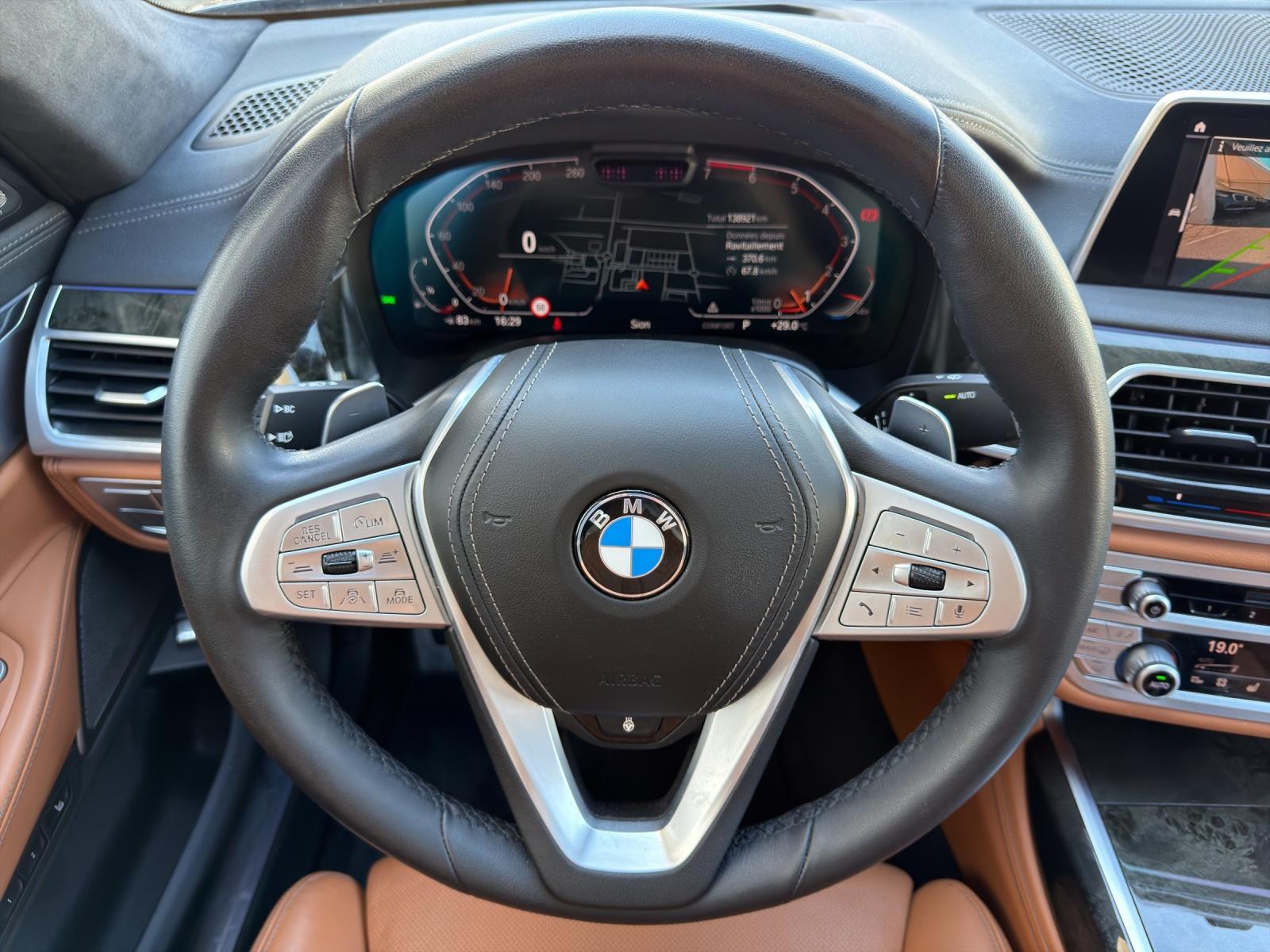 BMW 750i xDrive M Sport Steptronic (CH)-image-12