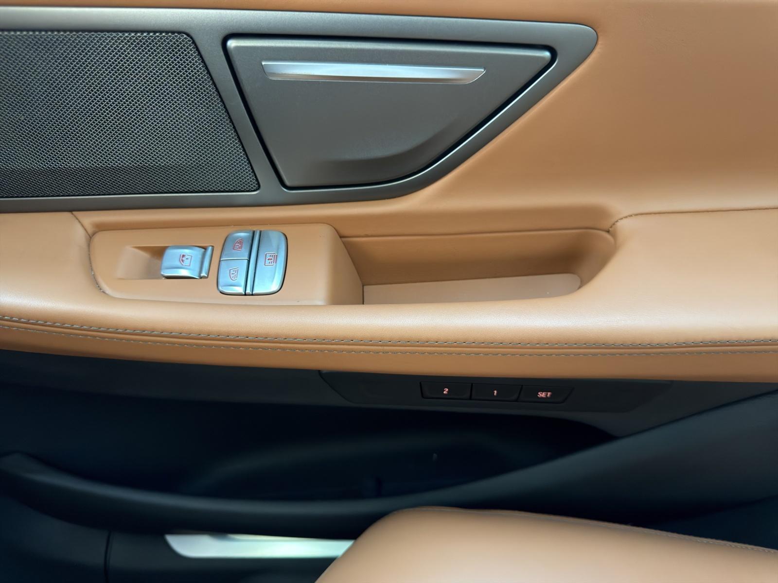 BMW 750i xDrive M Sport Steptronic (CH)-image-23
