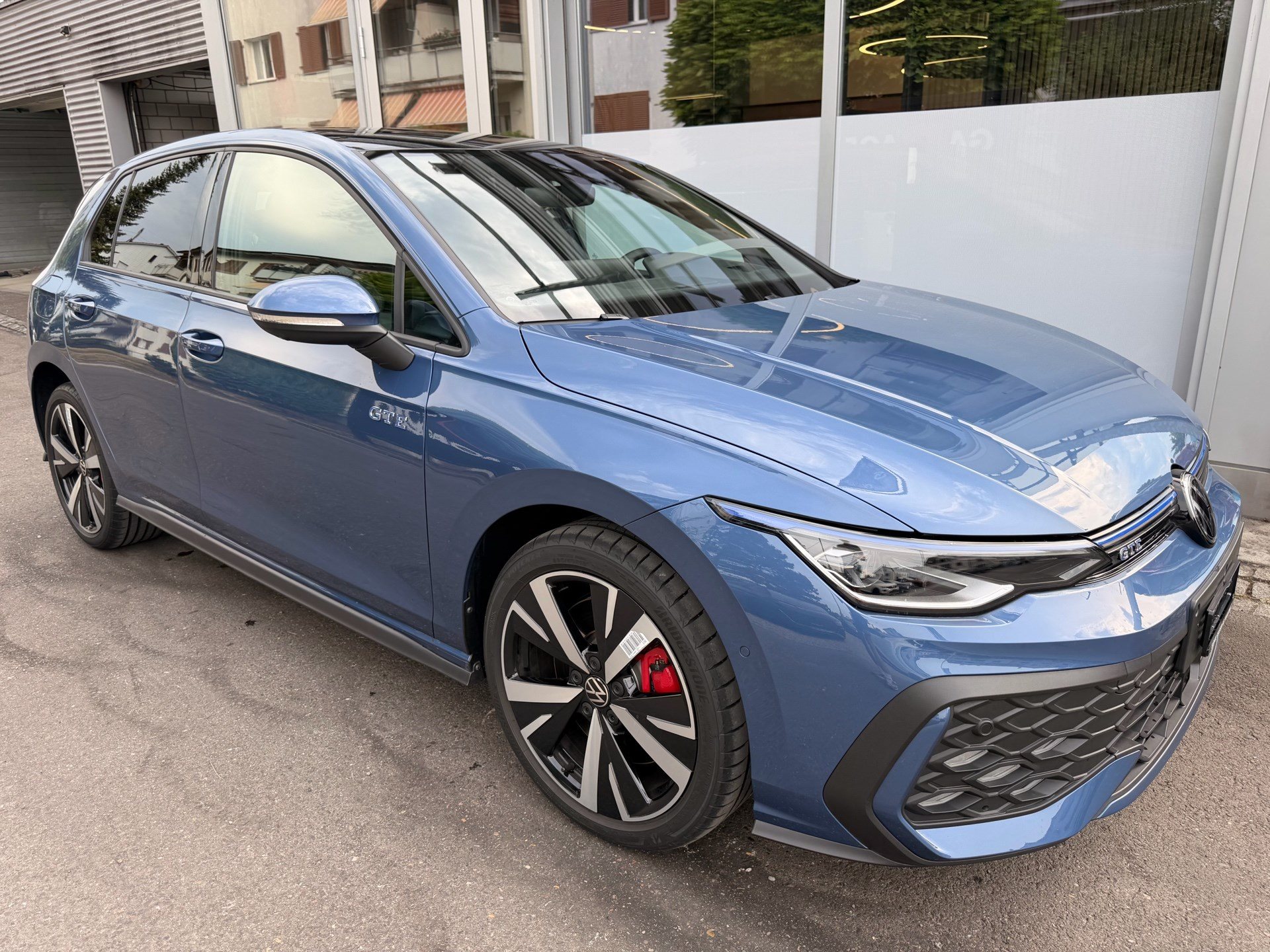VW Golf 1.5 TSI DSG eHybrid 272 PS GTE *** 360 GRAD KAMERA & HEAD-UP DISPLAY ***-showroom-element-2