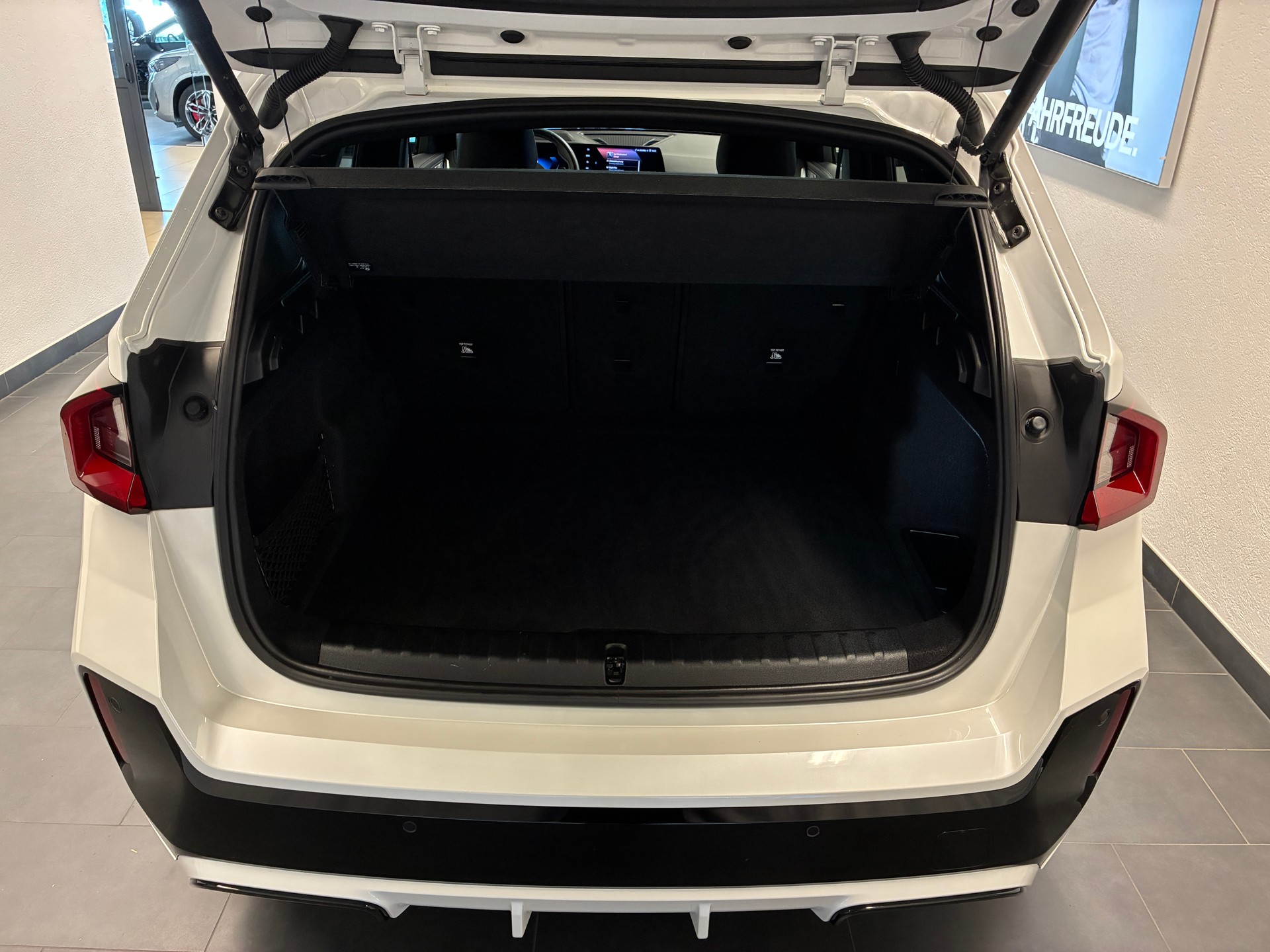 BMW X1 25e xDrive M Sport-image-16