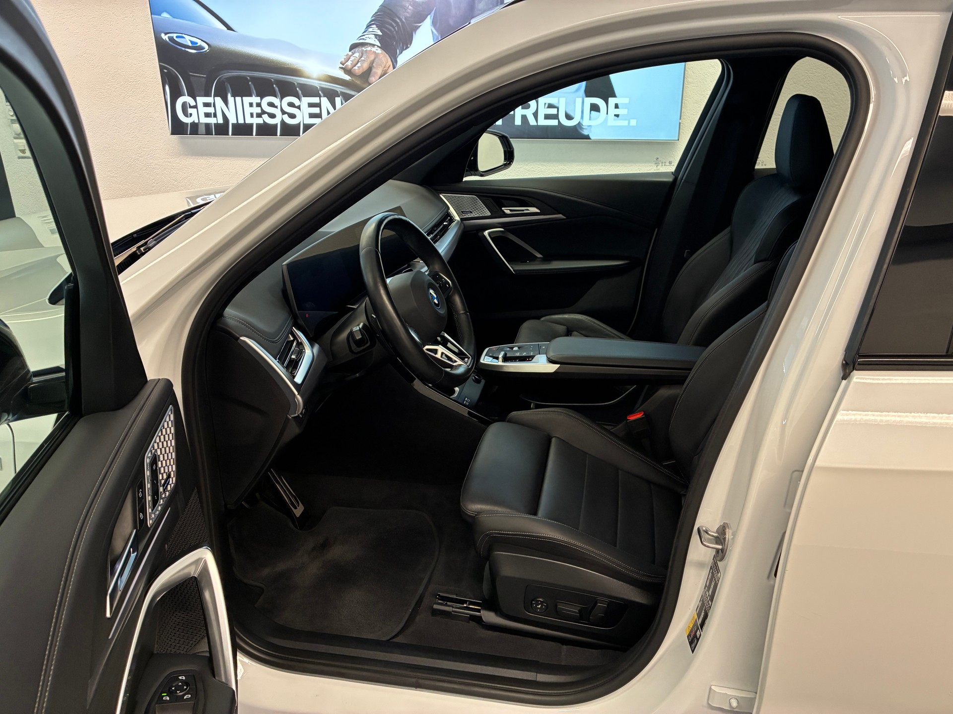 BMW X1 25e xDrive M Sport-image-5