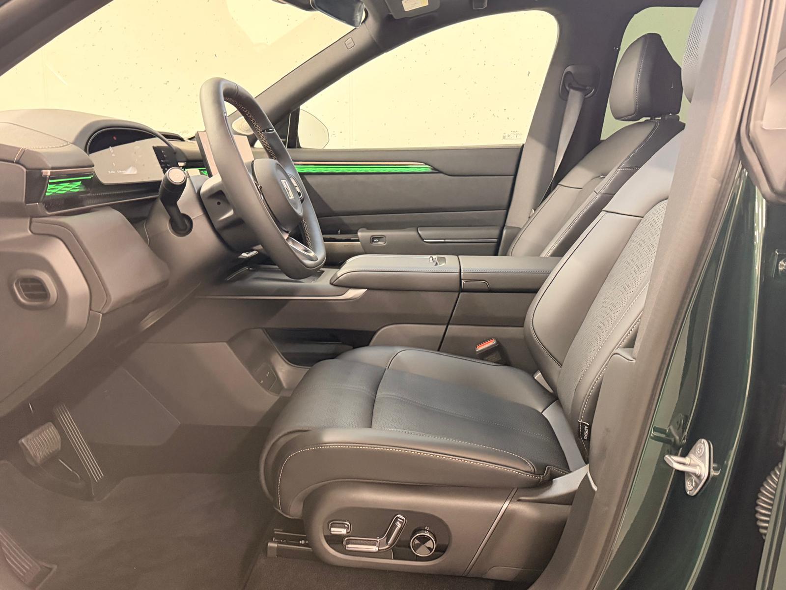 ZEEKR 7X Privilege AWD-image-5