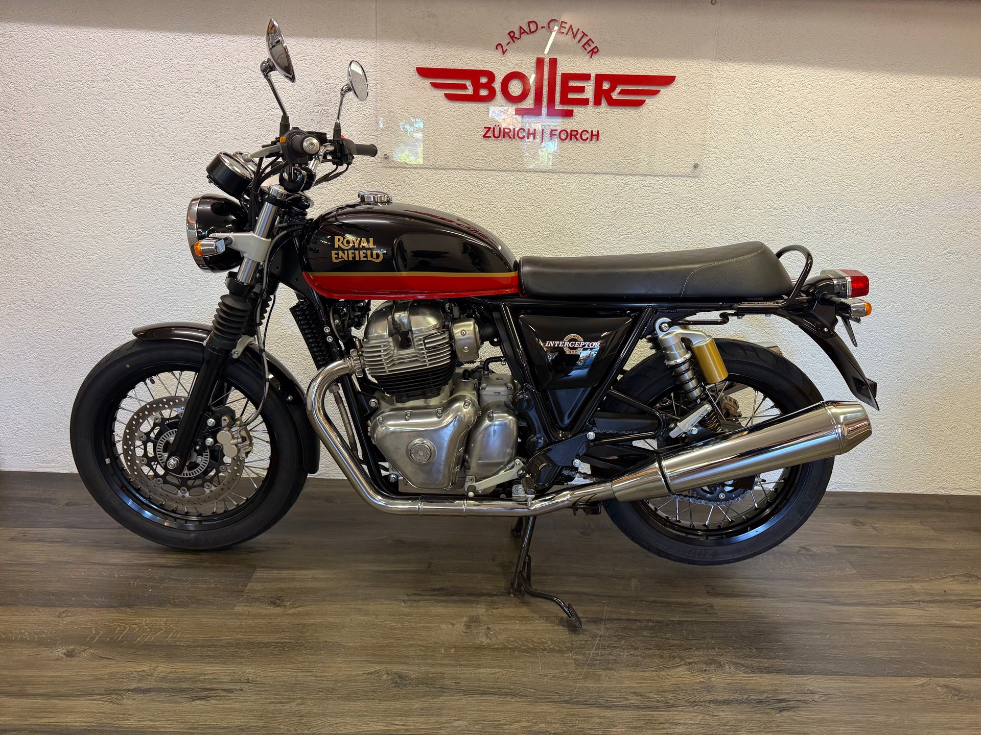 ROYAL ENFIELD Interceptor 650 Standard