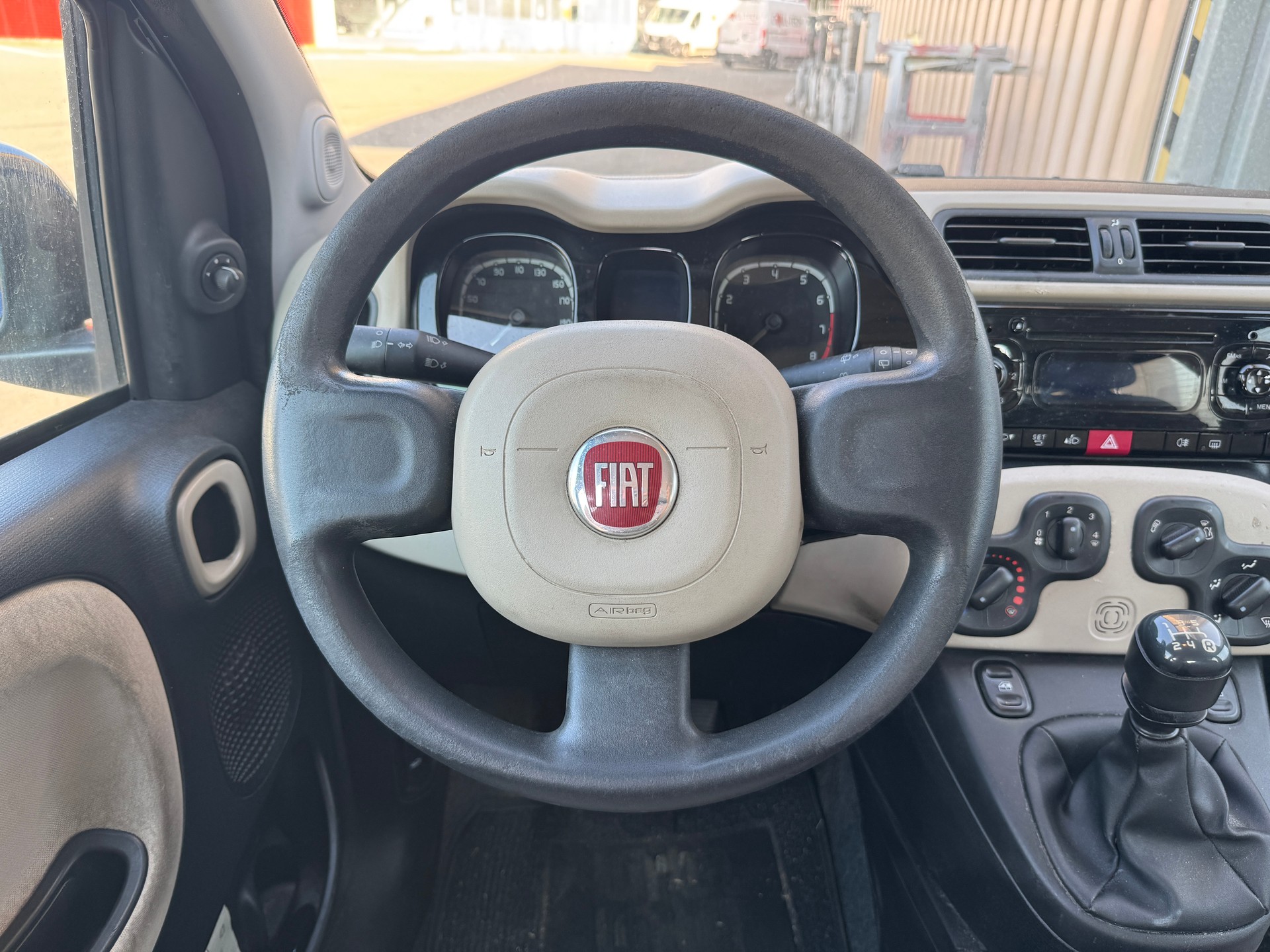 FIAT Panda 1.2 Lounge-image-10
