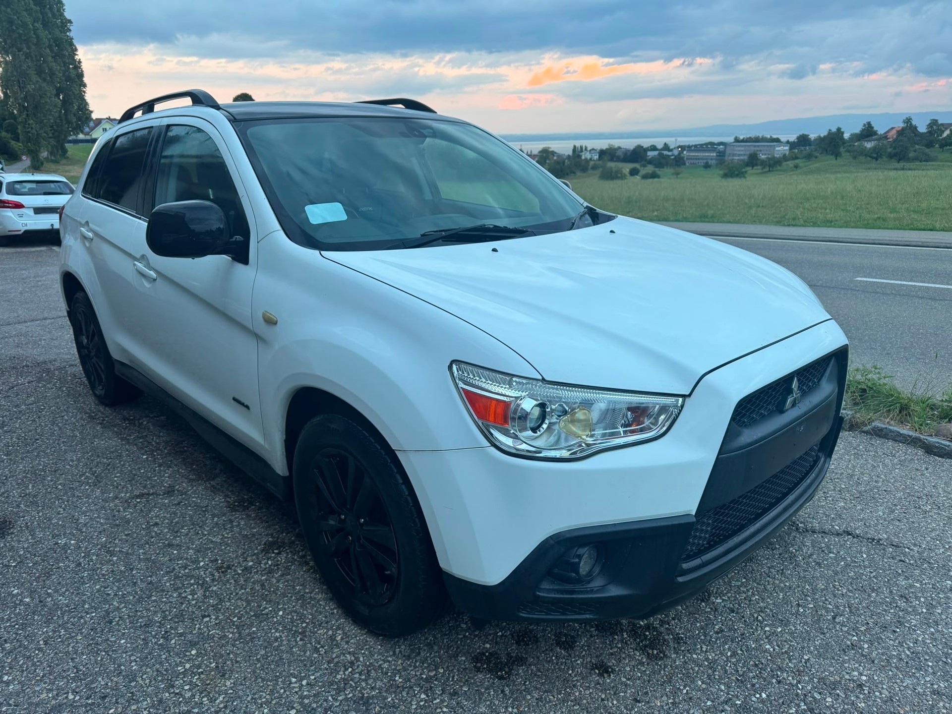 MITSUBISHI ASX 1.8 DID Invite 4WD