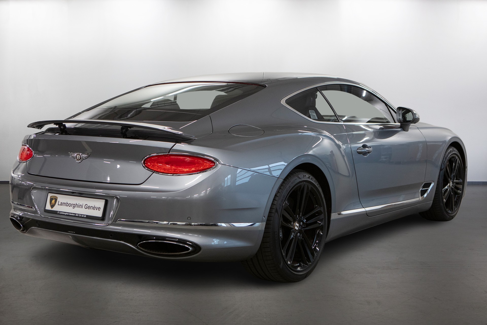 BENTLEY Continental GT 6.0 W12 Centenary Edition-showroom-element-2