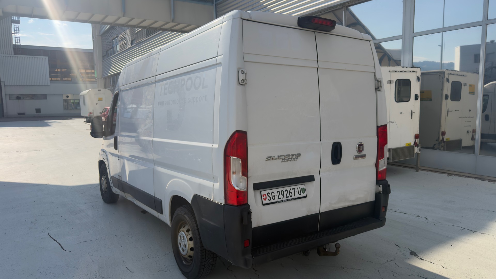FIAT Ducato 35 2.3 MJ H2-showroom-element-2
