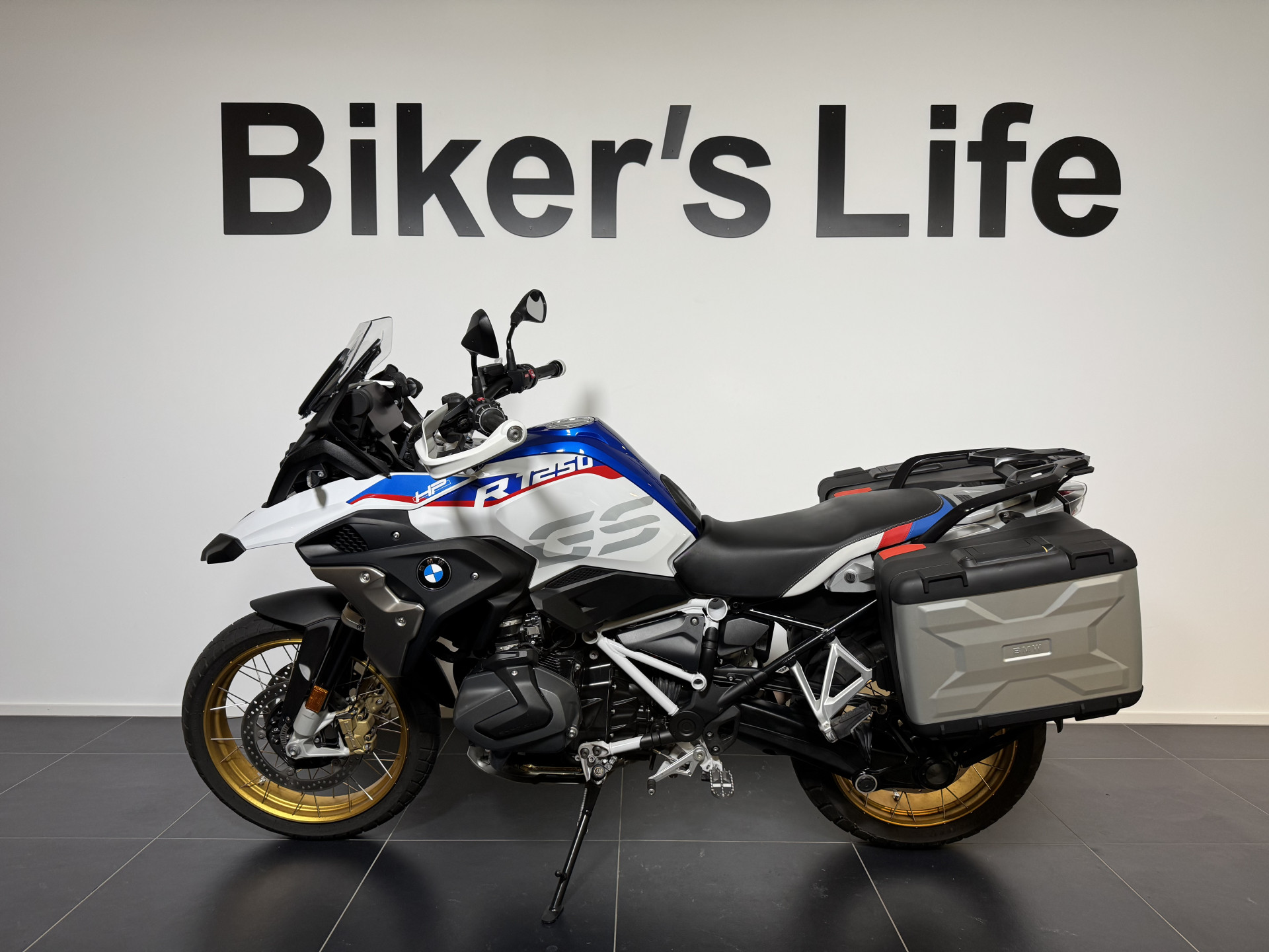 BMW R 1250 GS HP mit Werkstieferlegung-image-1