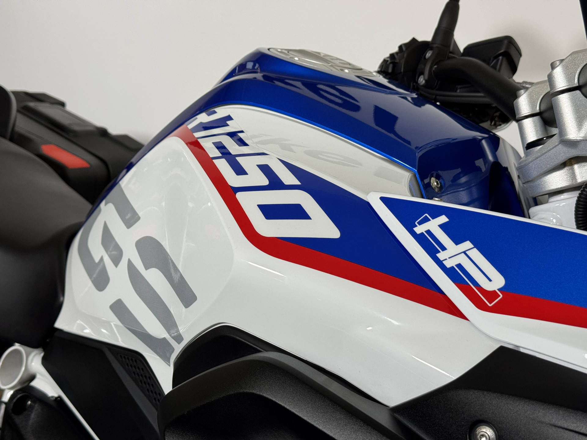 BMW R 1250 GS HP mit Werkstieferlegung-image-3