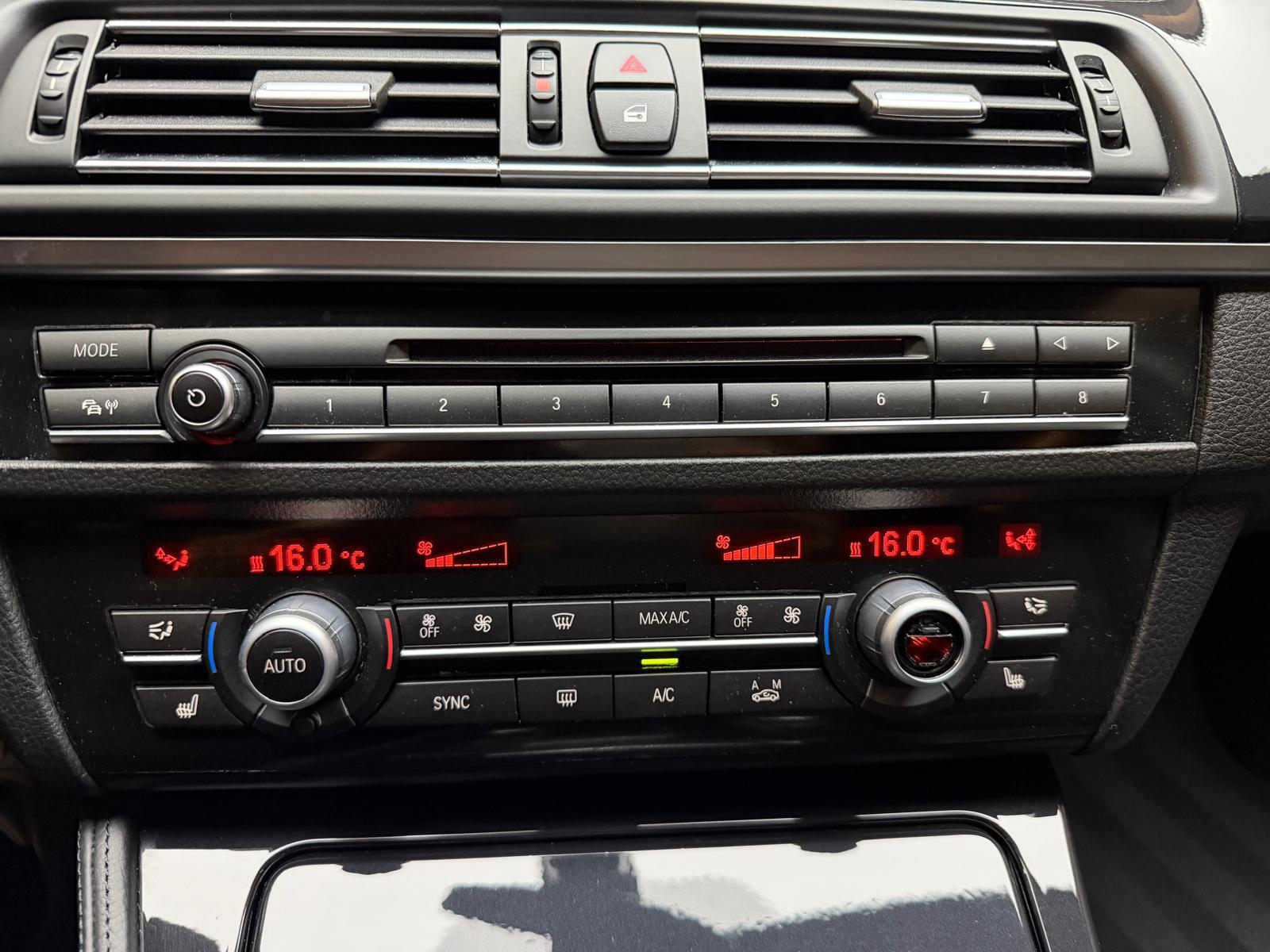 BMW 520d xDrive-image-24